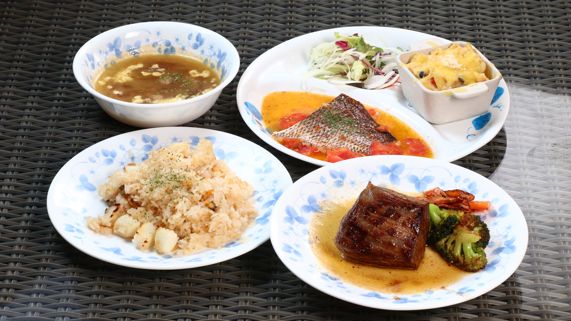 夕食◆洋食コース一例　全て手作りでご提供しております *