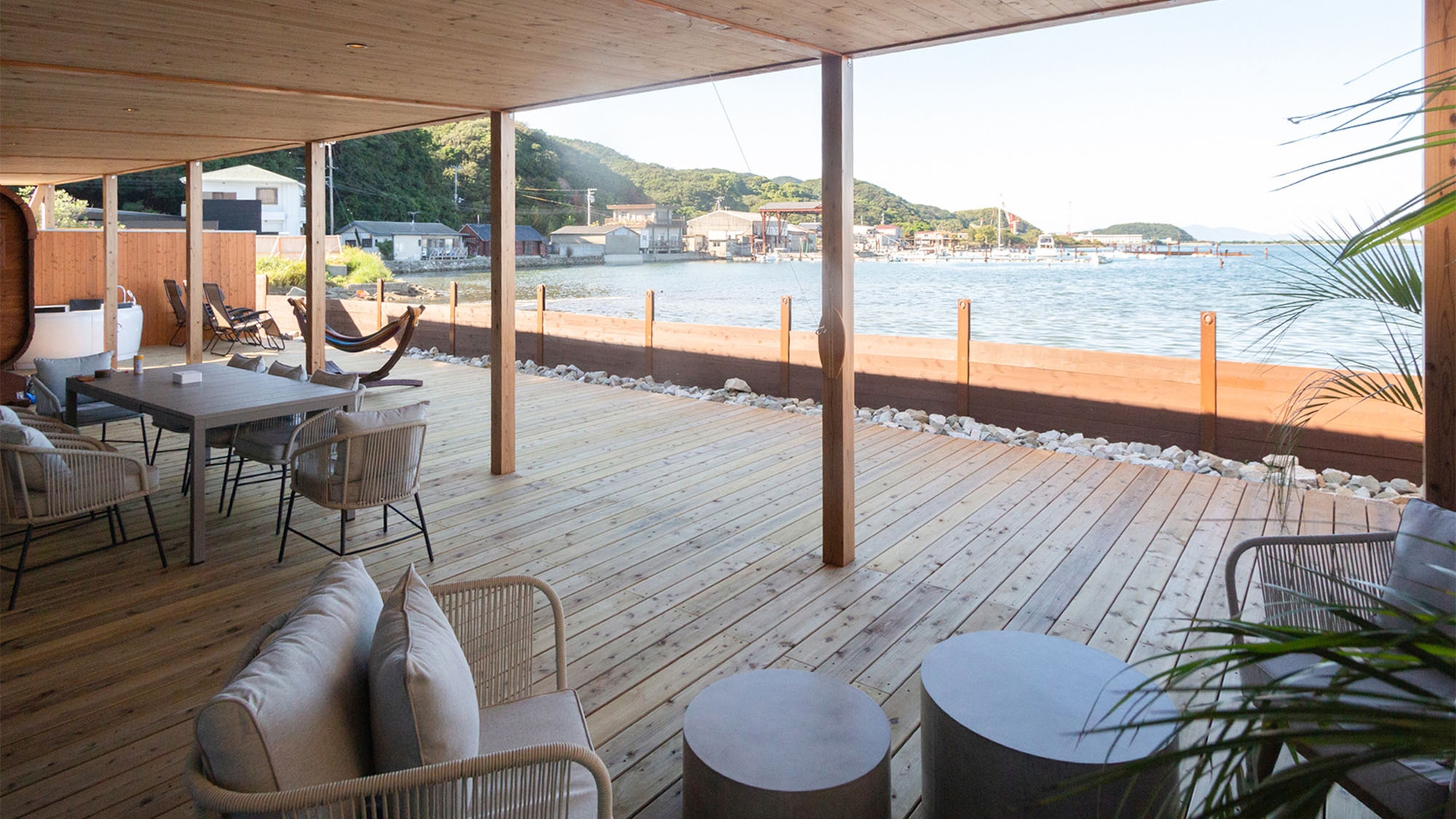 【素泊まり】海景と寛ぎのサウナ付き貸別荘ステイ！オプションでお食事の提供も！