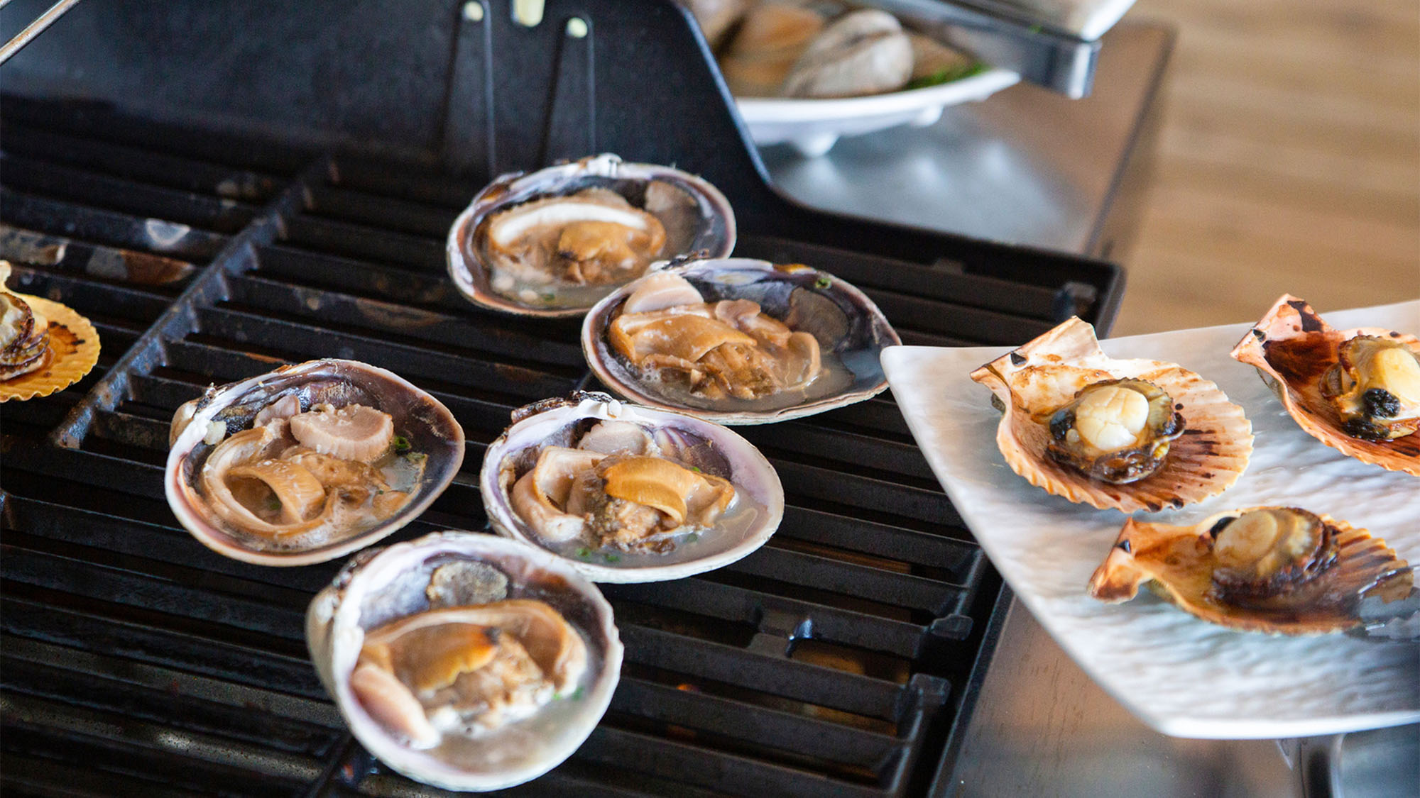 ・【BBQ・海鮮】濃厚な旨みが広がる海鮮で贅沢BBQ！賑やかなひと時をお楽しみください。