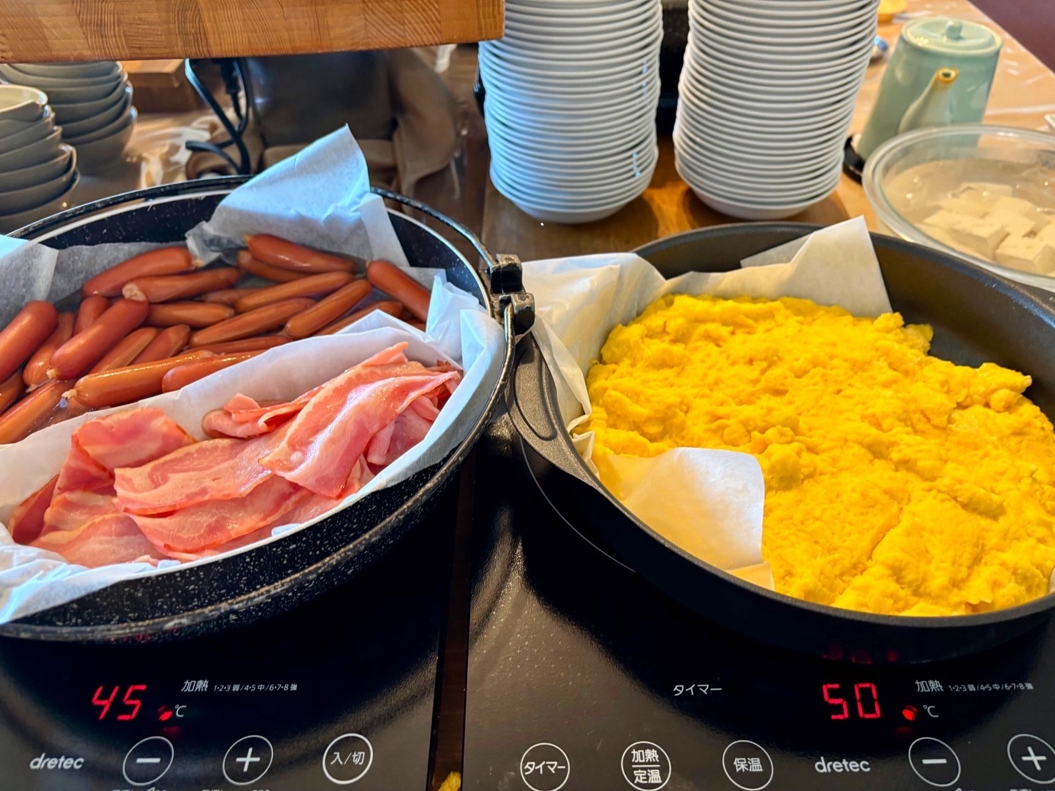 【朝食】ウインナーやベーコン、ふわふわのスクランブルエッグなど洋食メニューもご用意