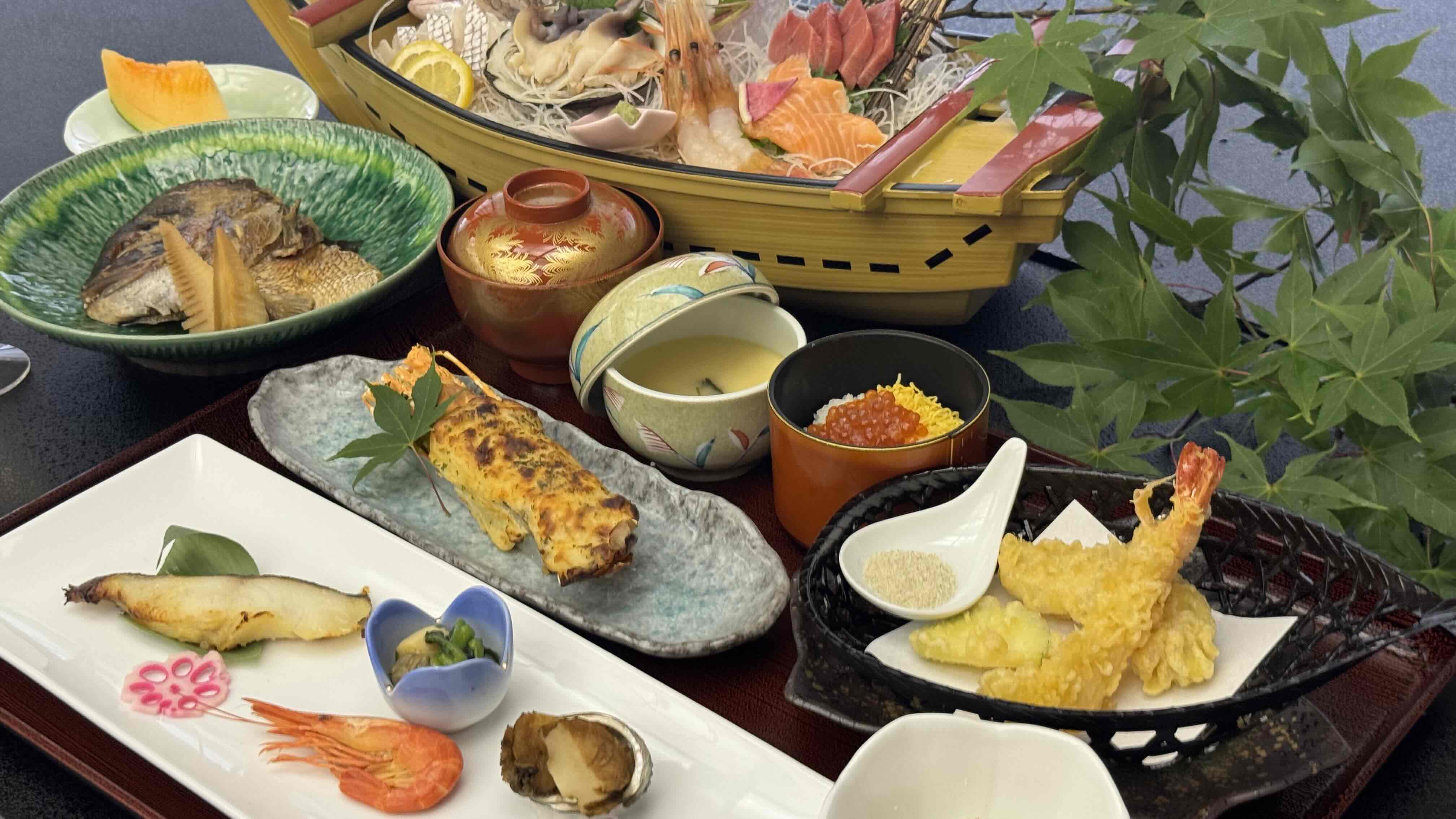 【お祝い膳】大切なひとときを彩る「お祝い膳」。記念日や長寿のお祝いなど、思い出に残るひとときを。