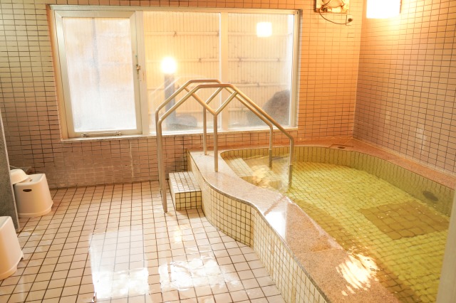 【貸切風呂（家族風呂）】ご家族やご夫婦、水入らずで。