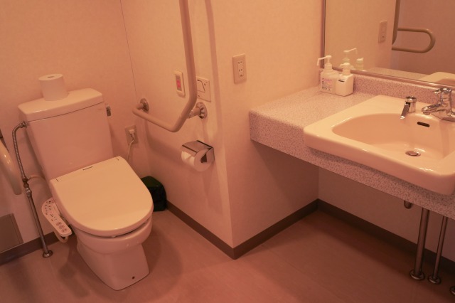 洋室ツイン（バリアフリールーム）