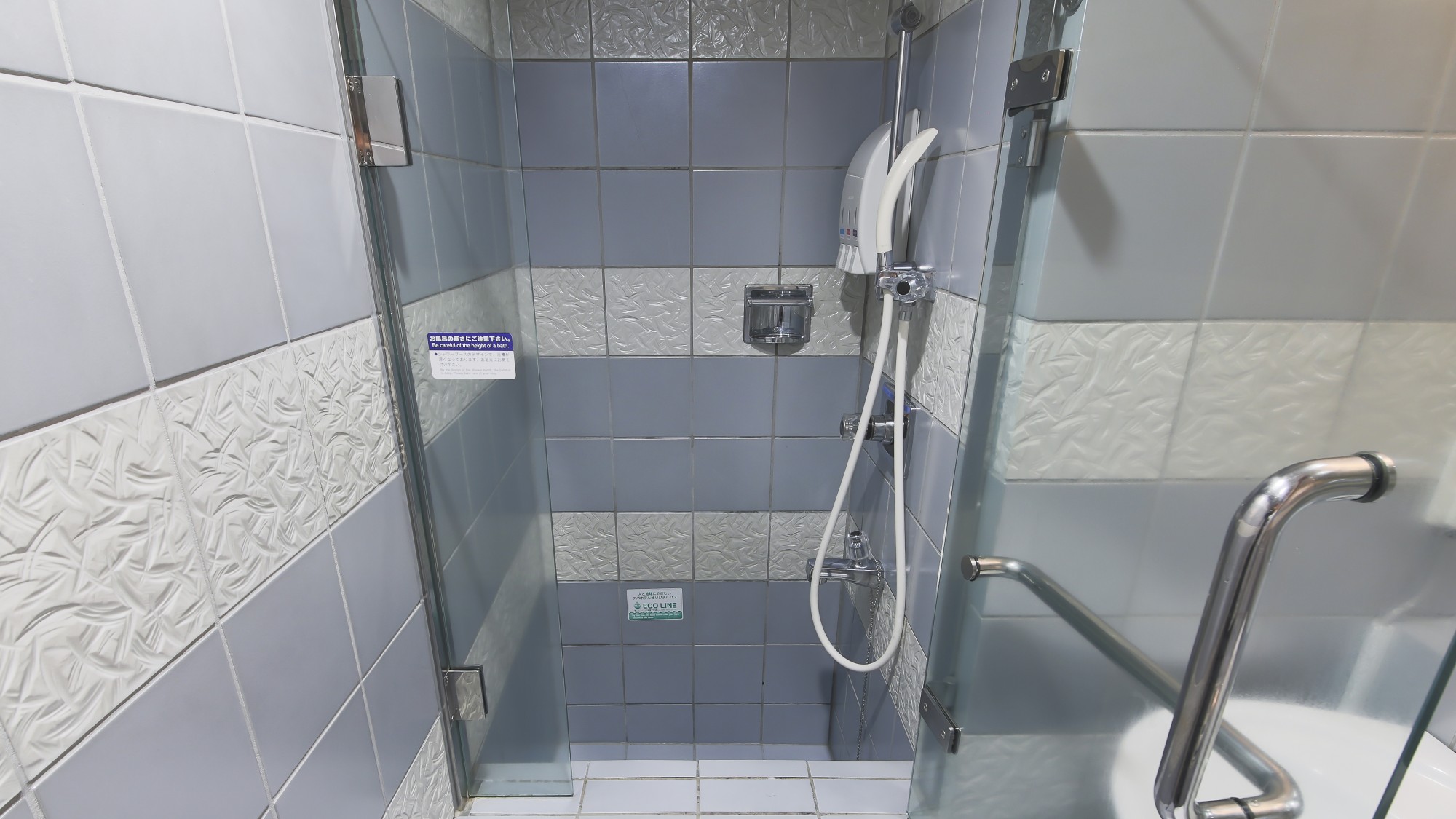 全客室がシャワーブーススタイルとなっております　※バスタブはございません