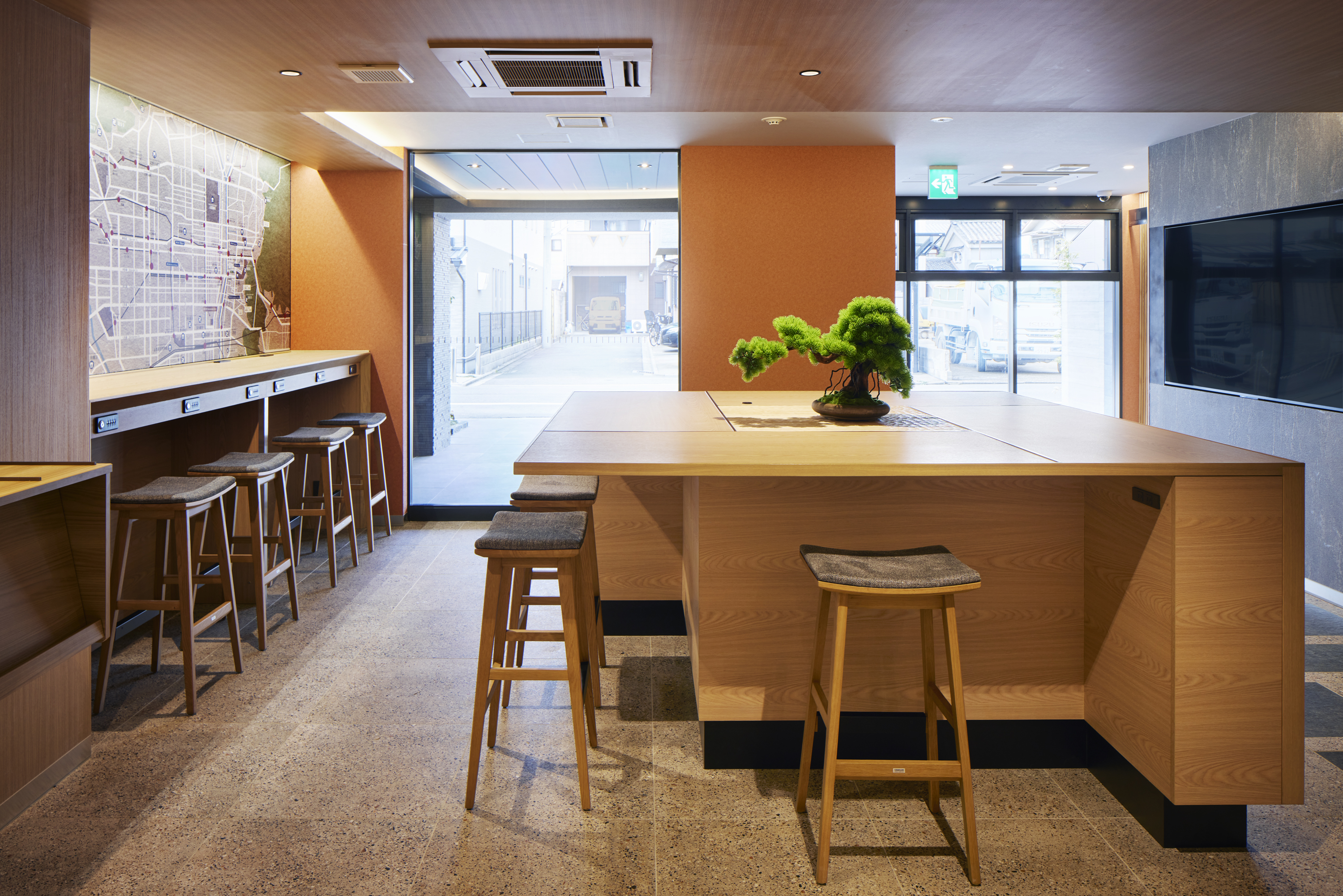 フロント・ロビー