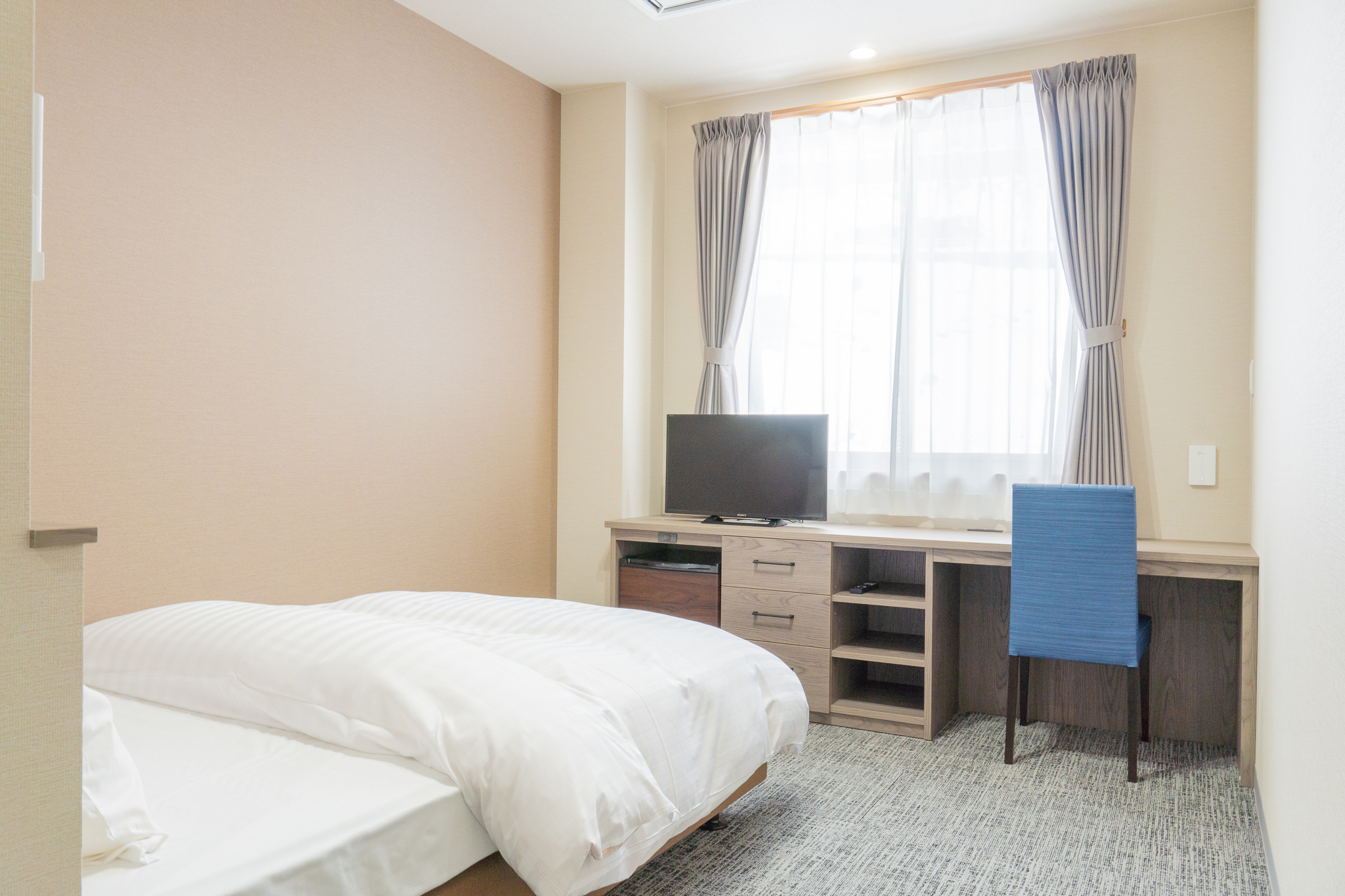 セミダブルルーム