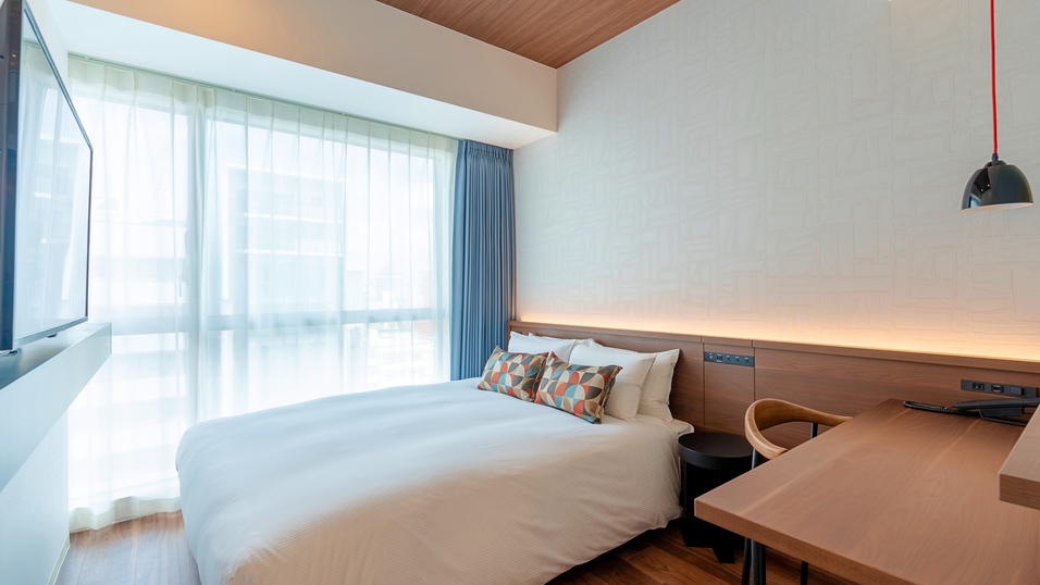 スタンダードダブル（一例）※仕様の異なる2タイプのお部屋がございます。タイプのご指定はできません。