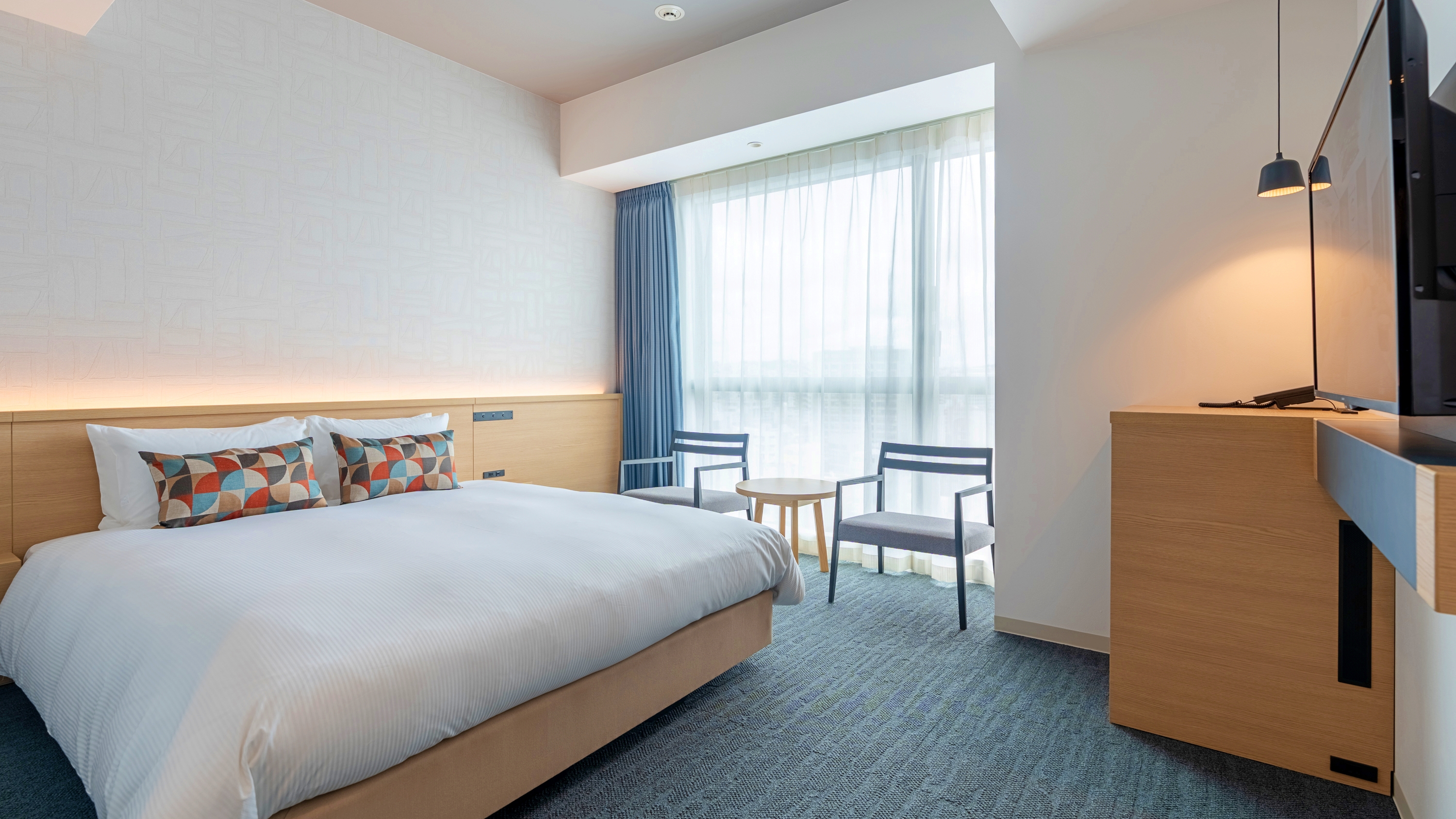 スーペリアユニバーサルダブル／シャワーブース