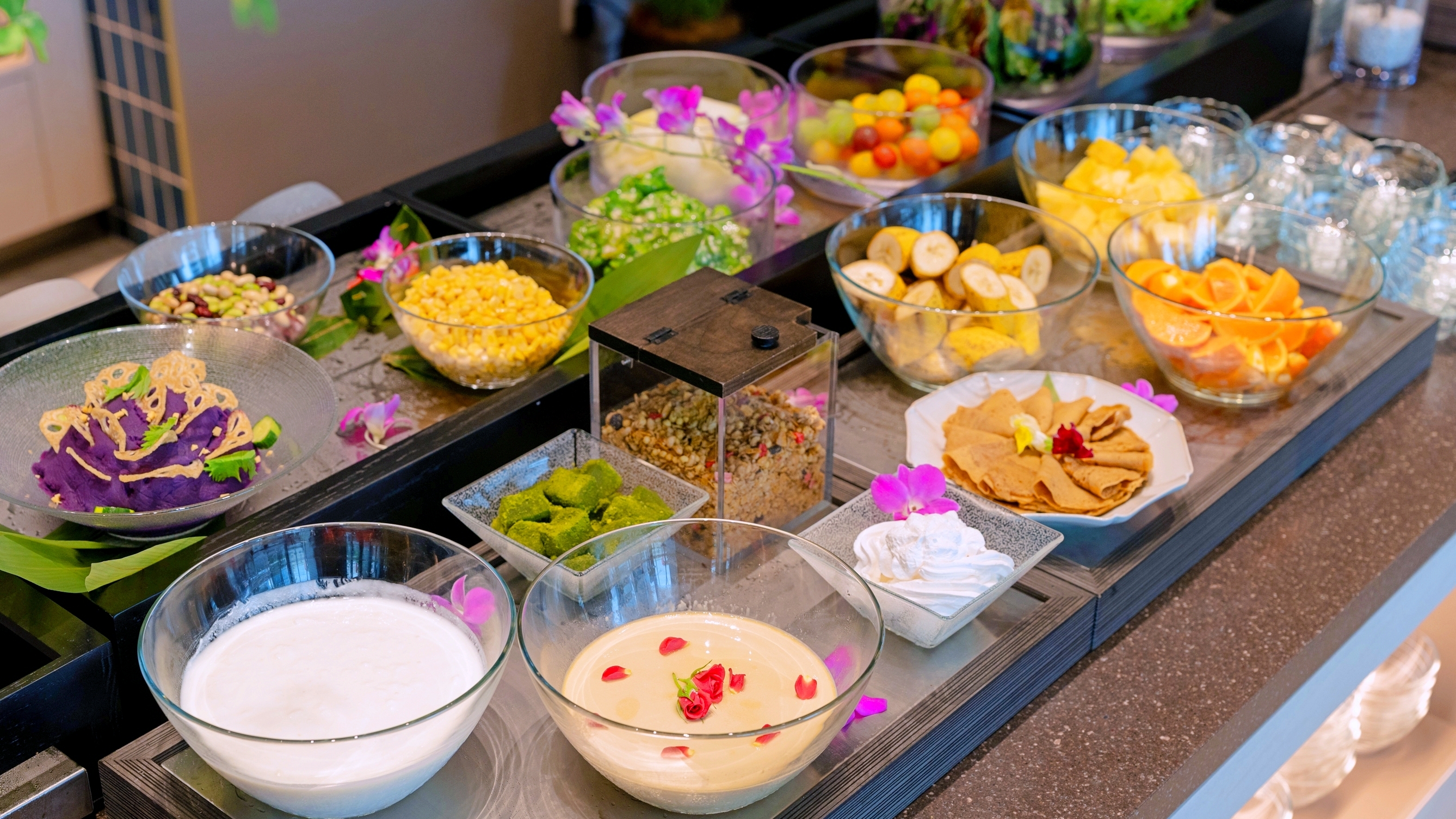 朝食ビュッフェ（一例）※内容が変更となる場合がございます。