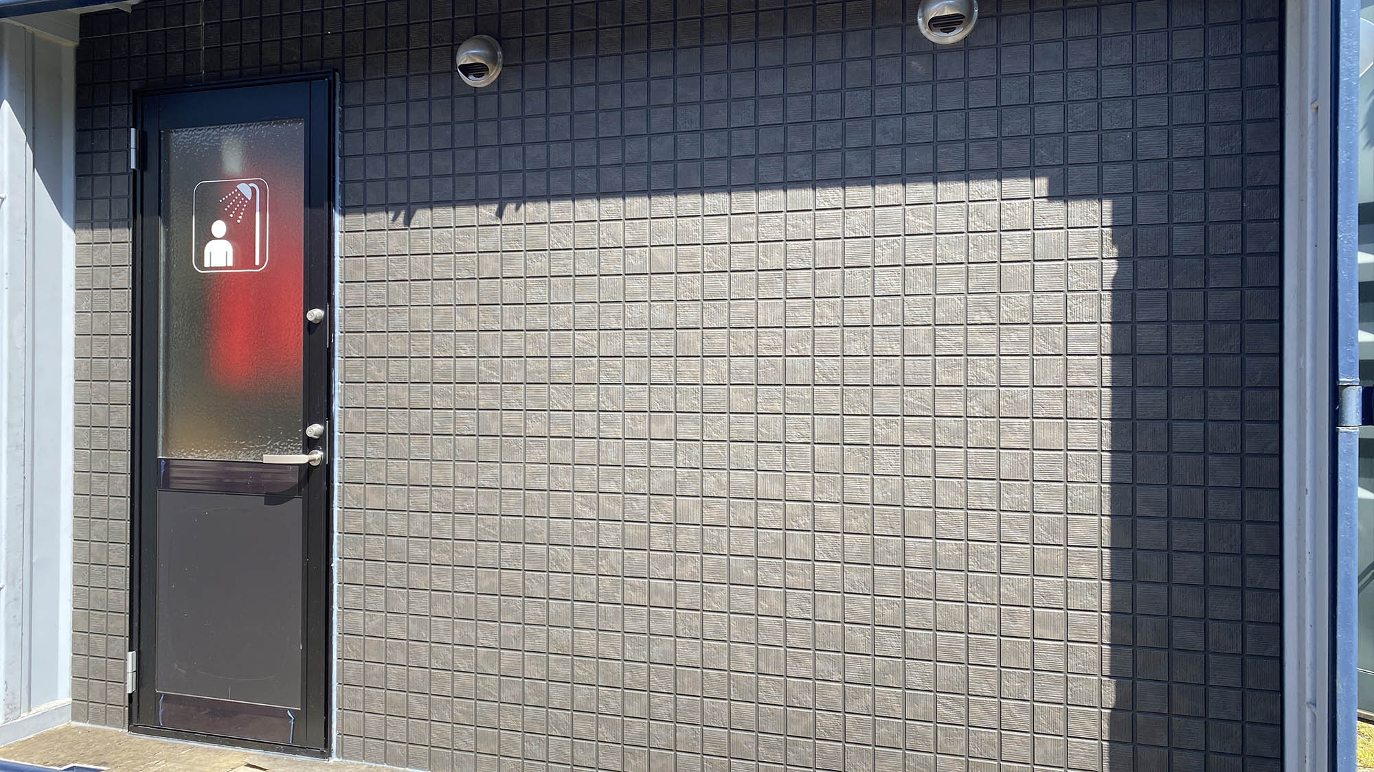 ・【シャワールーム】サウナ利用後も快適！清潔シャワールーム（共用）