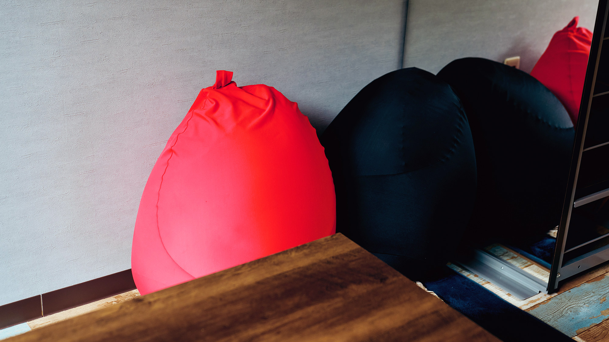 ・【リビング】座っても抱えても。自分だけの特等席