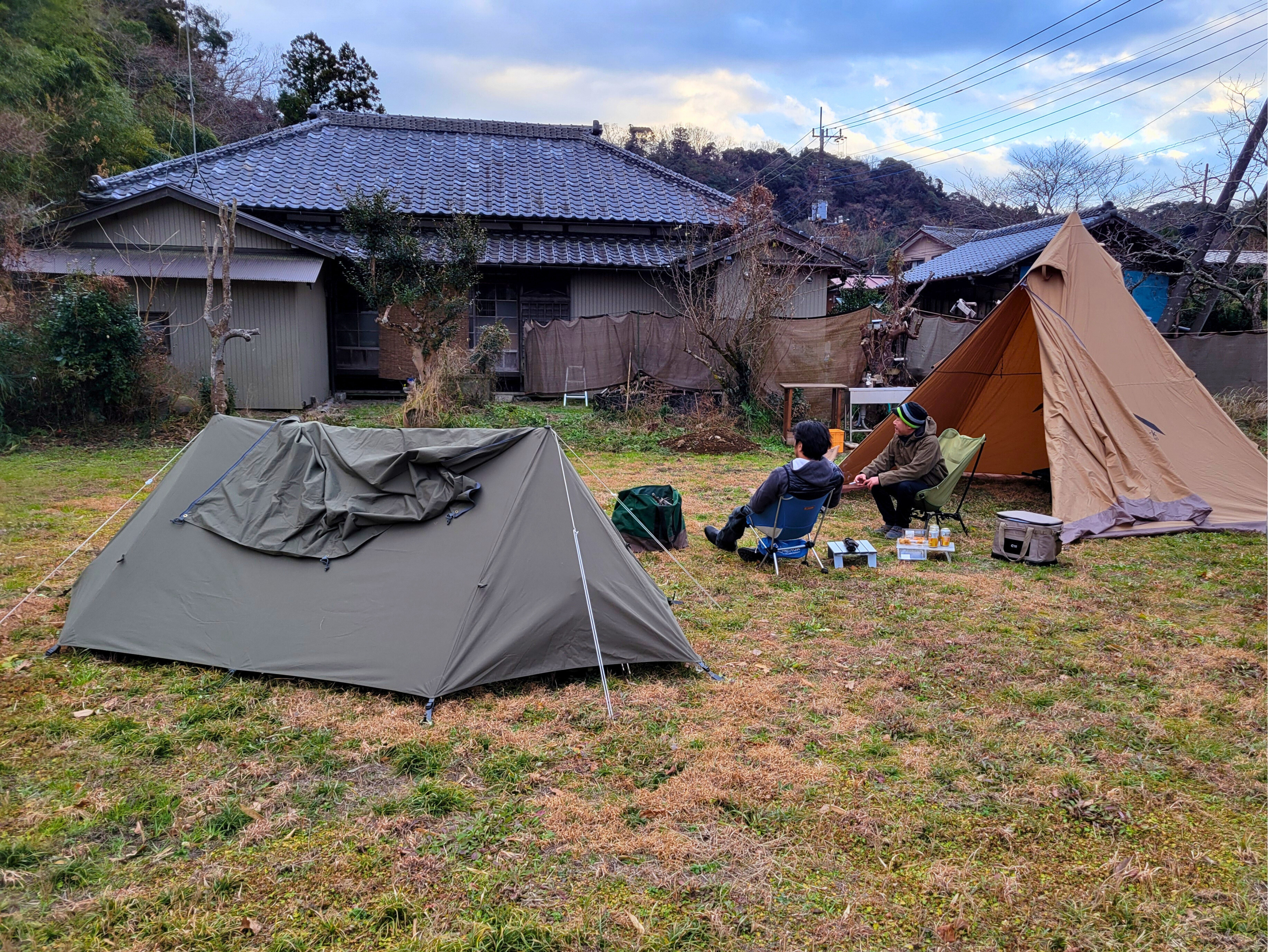 キャンプ