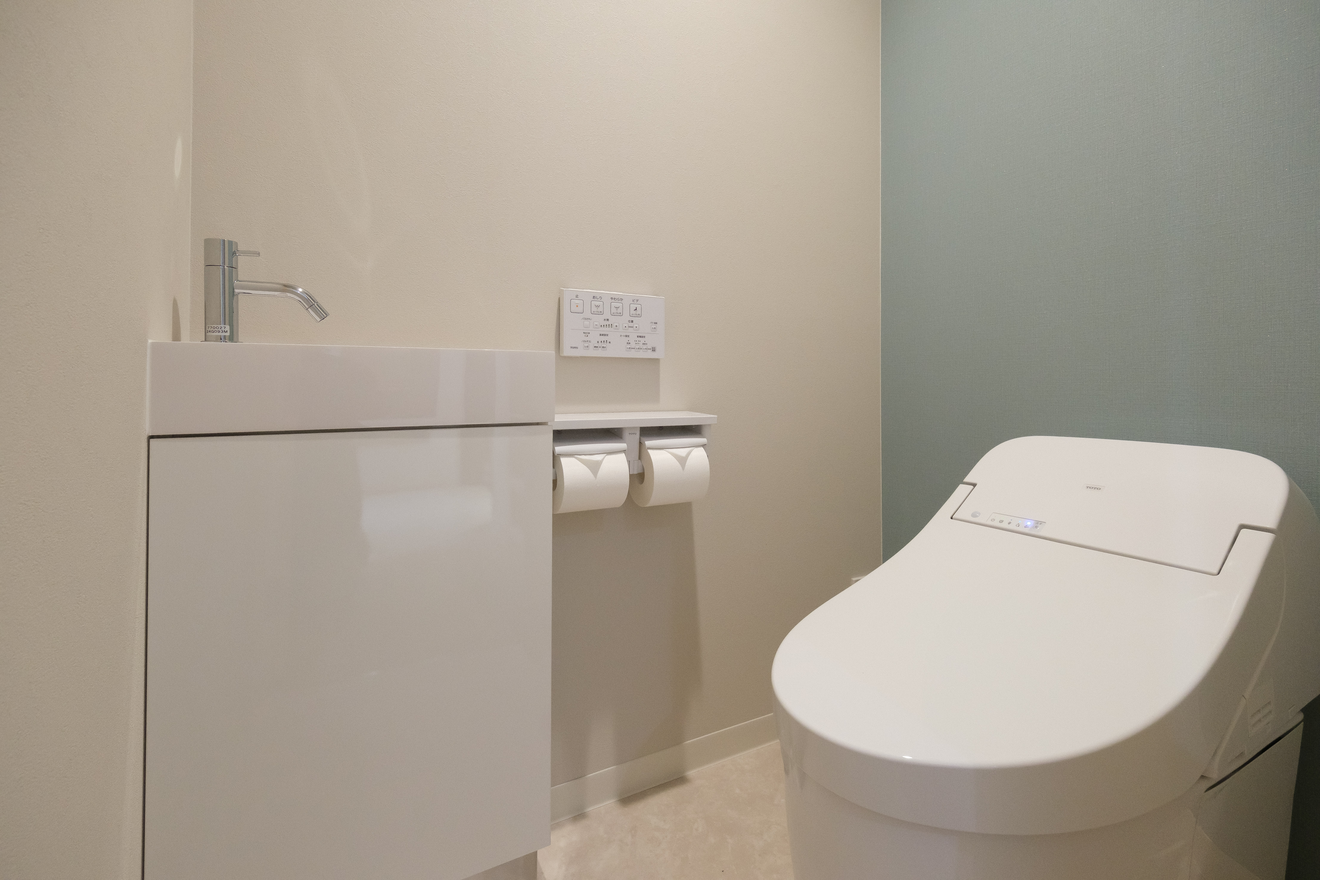 101月の間(トイレ)