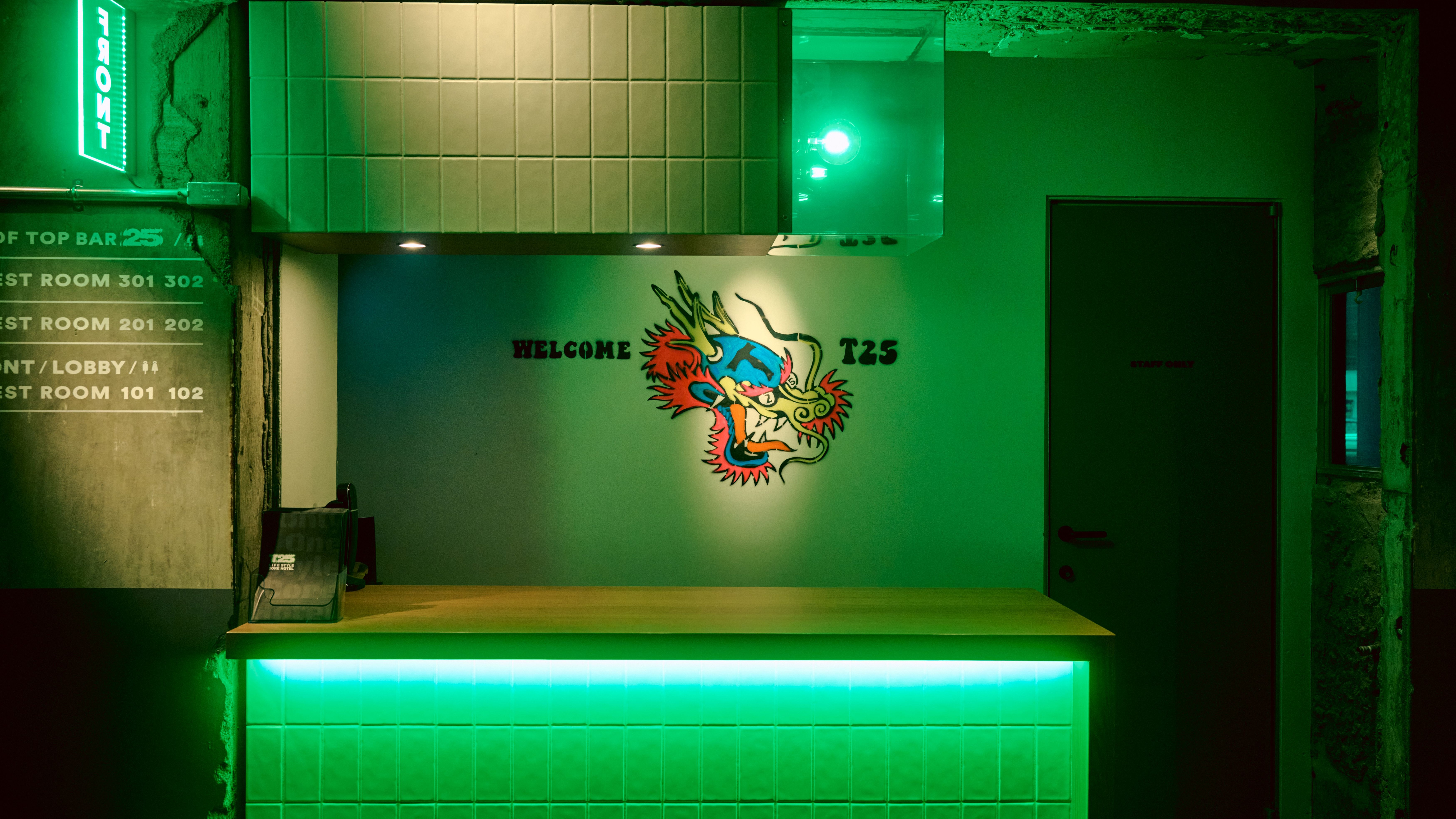 Terrytory25　フロント・ロビー