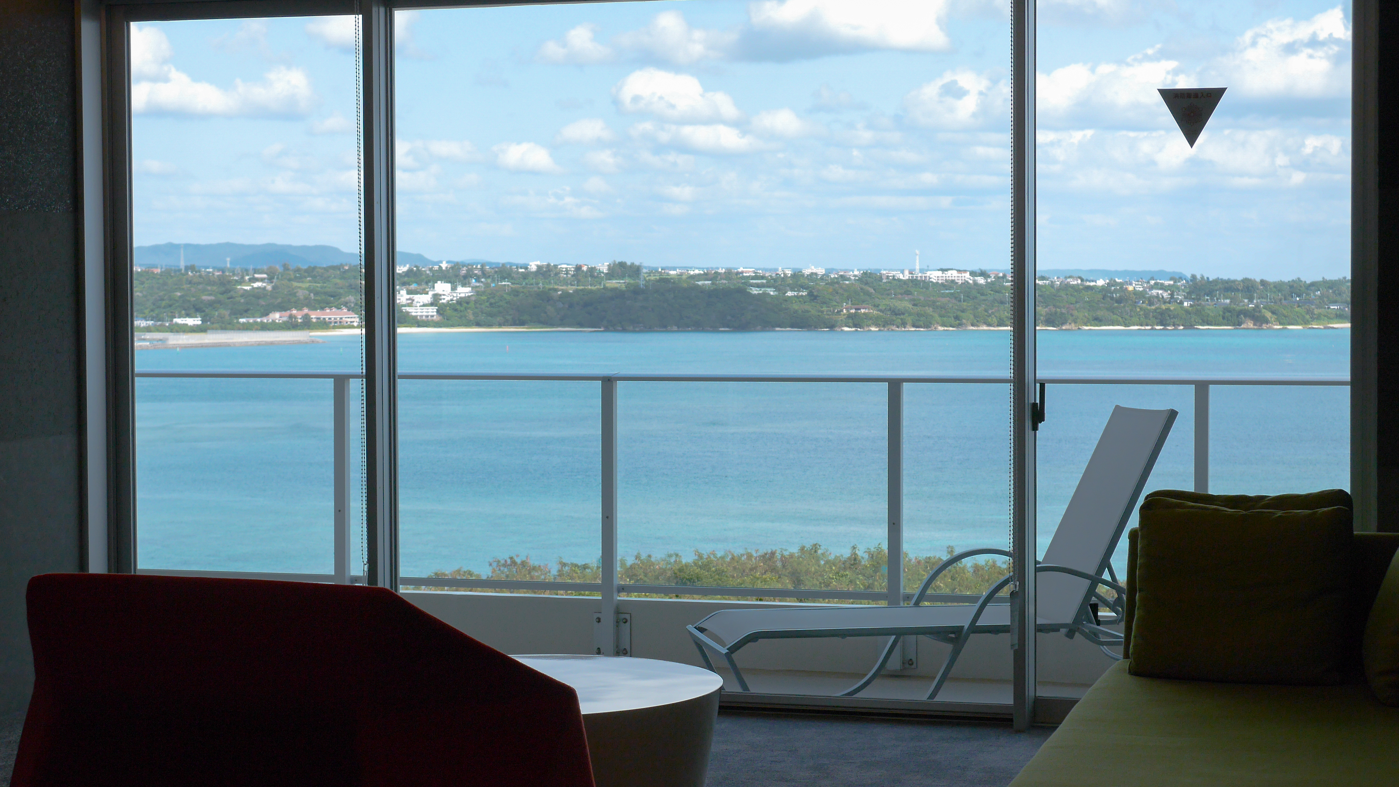 蒼碧の海が広がる絶景のオーシャンビュー