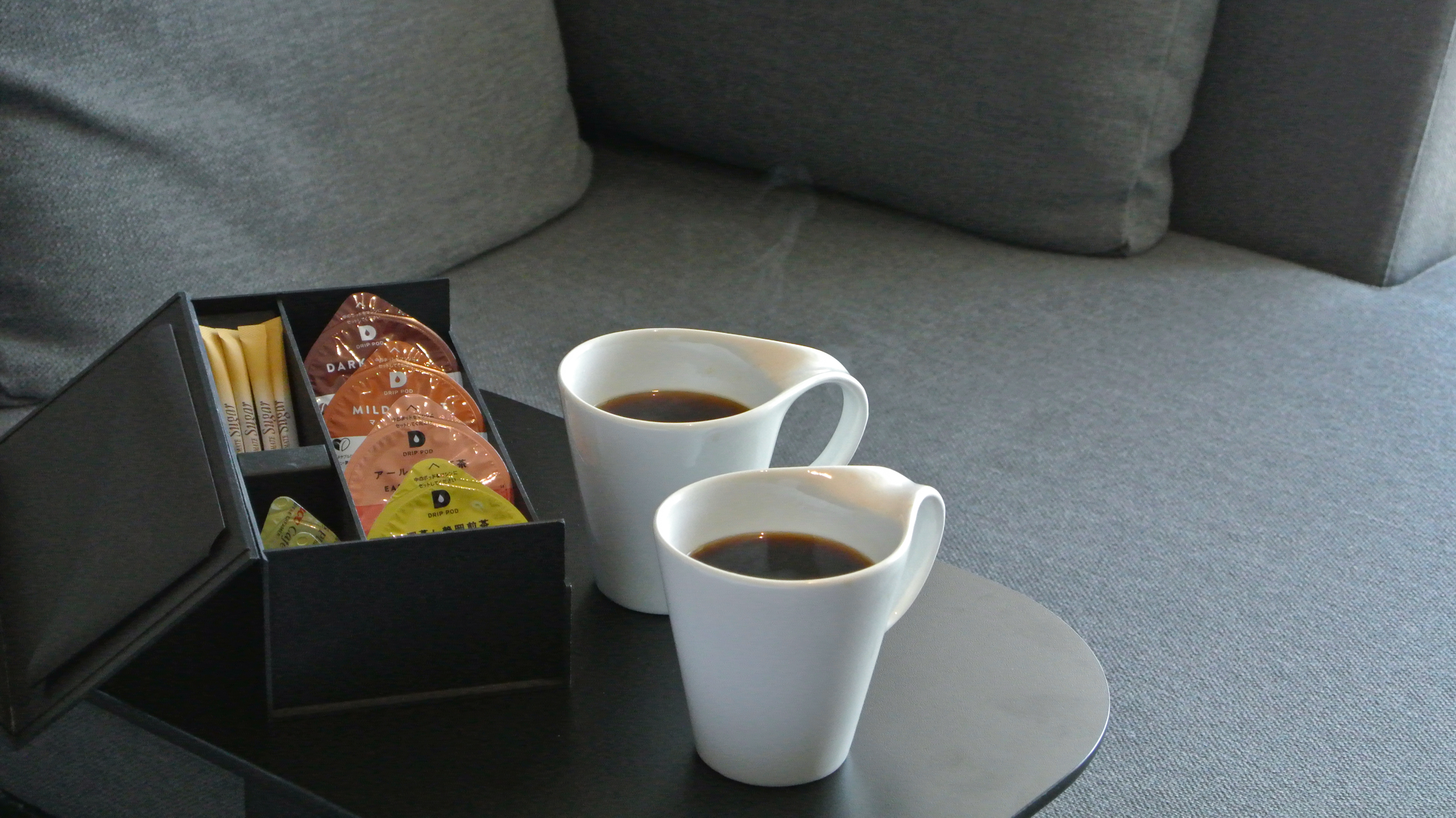 海を眺めながらゆっくりとコーヒータイムを