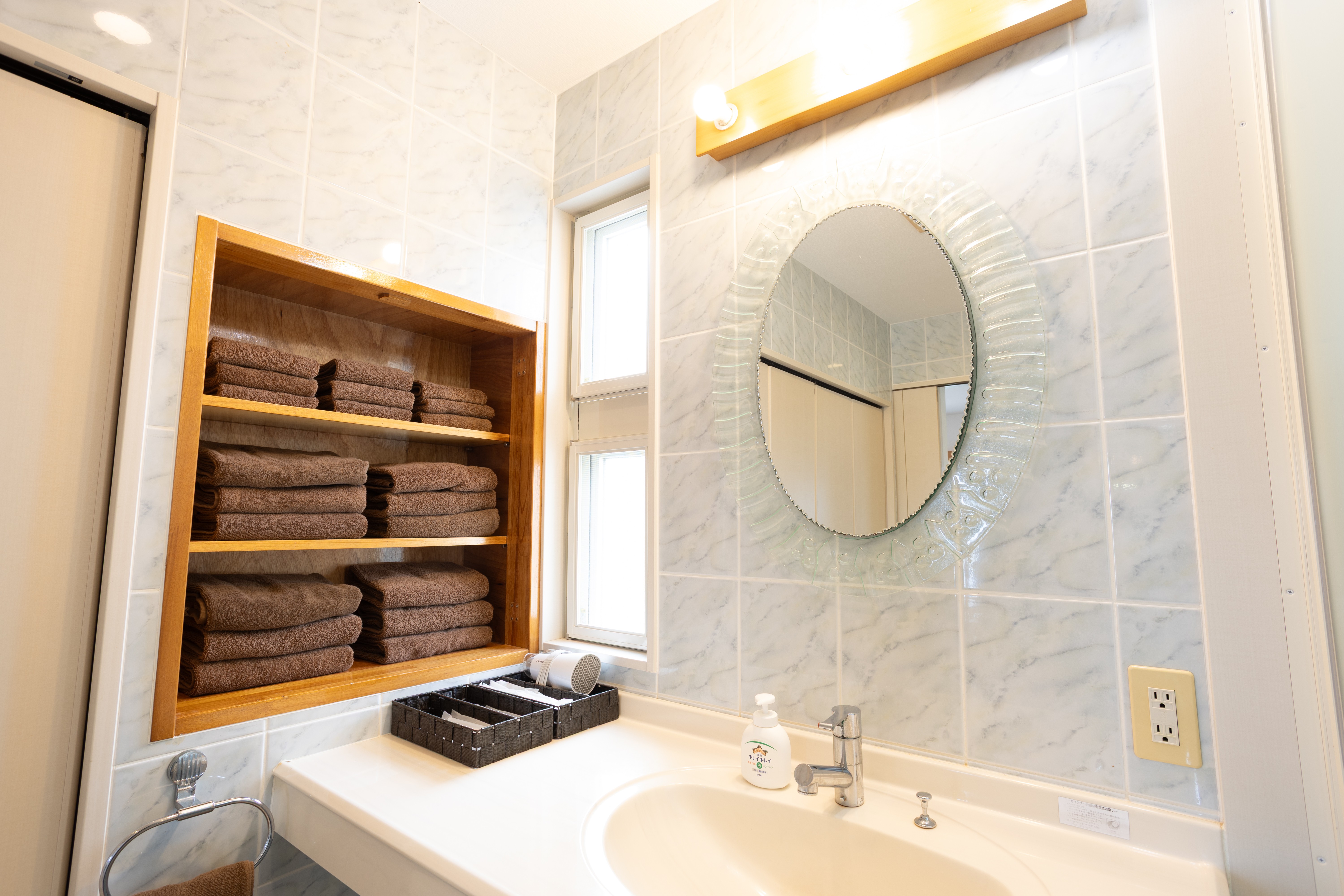 ・【バスルーム】アメニティーやタオルもたくさんご用意しております