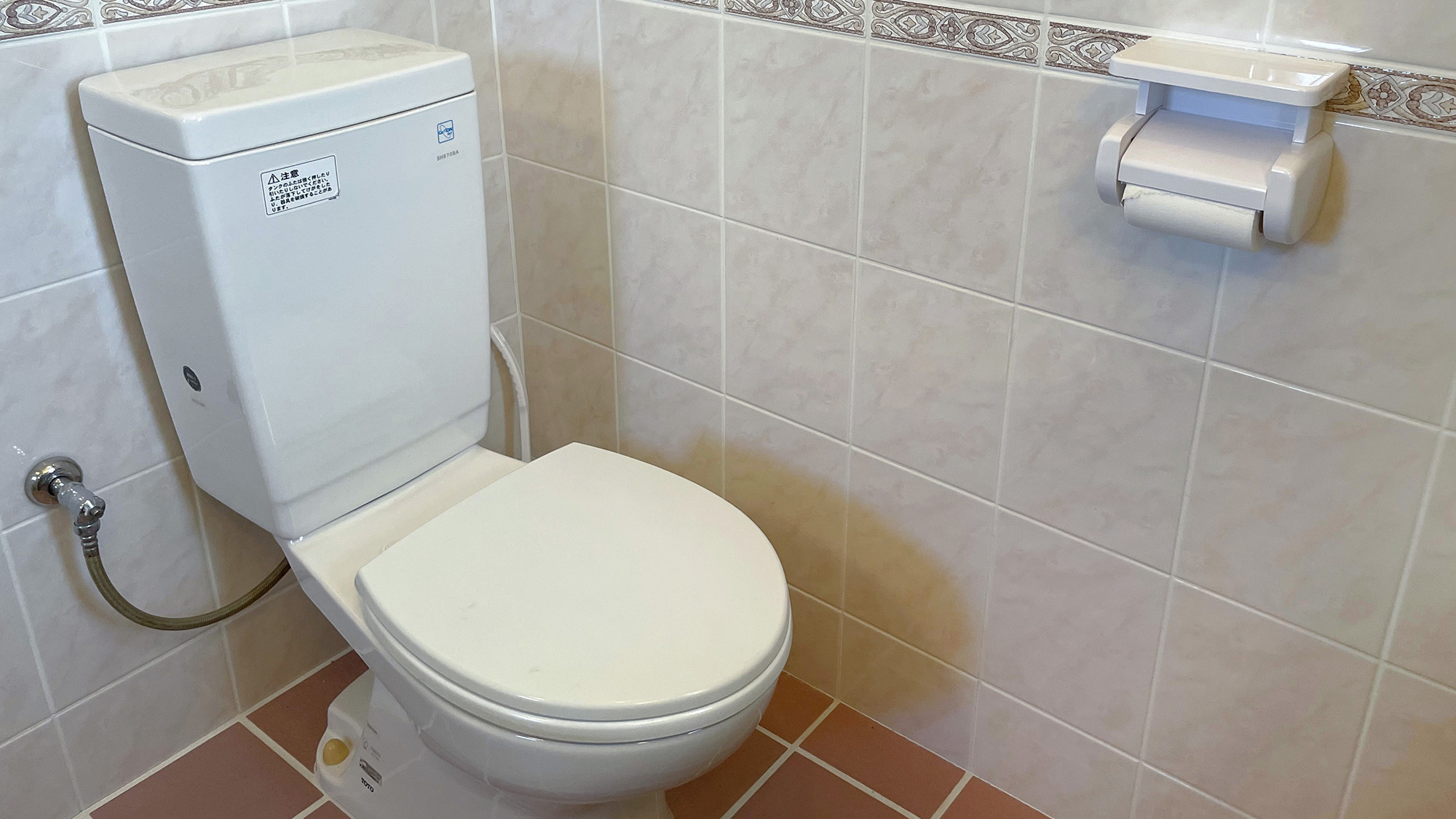 ・【トイレ】1階と2階に1カ所ずつございます