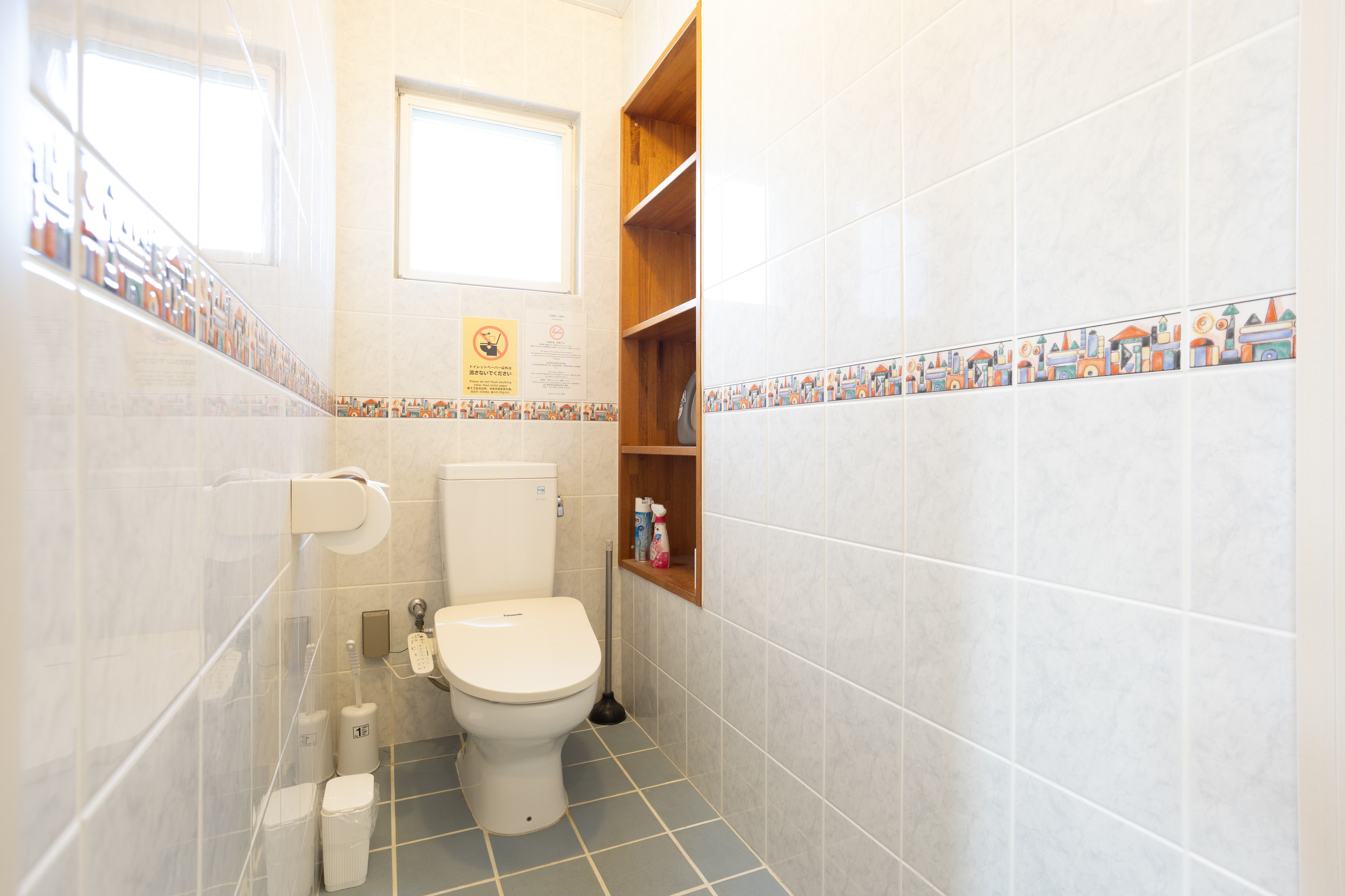 ・【トイレ】1階と2階に1カ所ずつございます