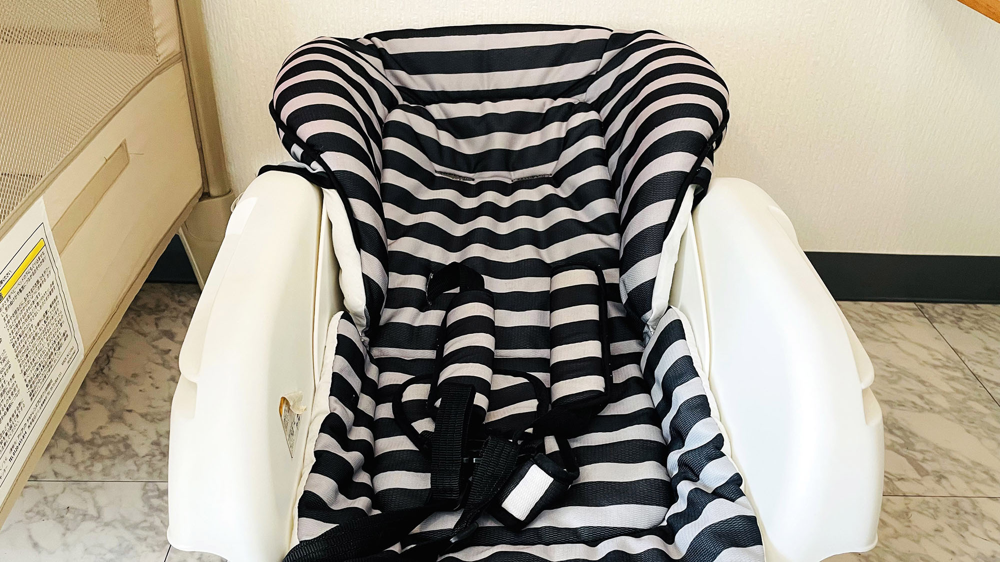 ・【ベビー用品】ベビーバウンサー