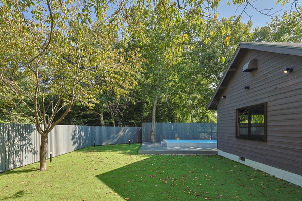 【専有面積500平米一棟貸切】素泊まり温水プール・バレルサウナ・囲炉裏・BBQ・ドッグラン・満天の星