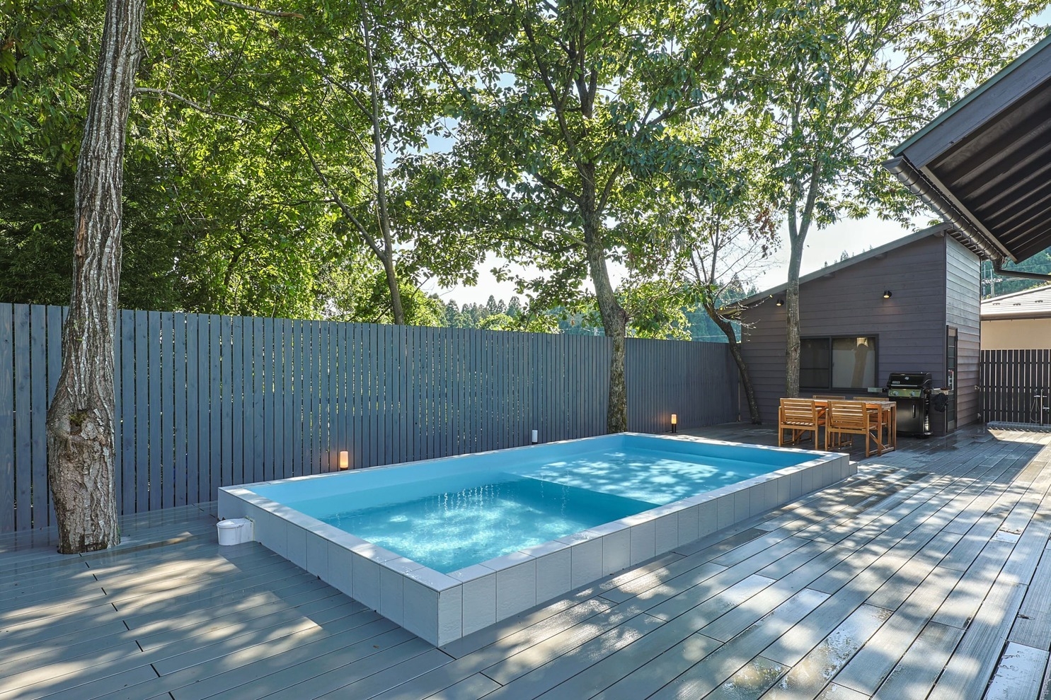 【専有面積500平米一棟貸切】素泊まり温水プール・バレルサウナ・囲炉裏・BBQ・ドッグラン・満天の星