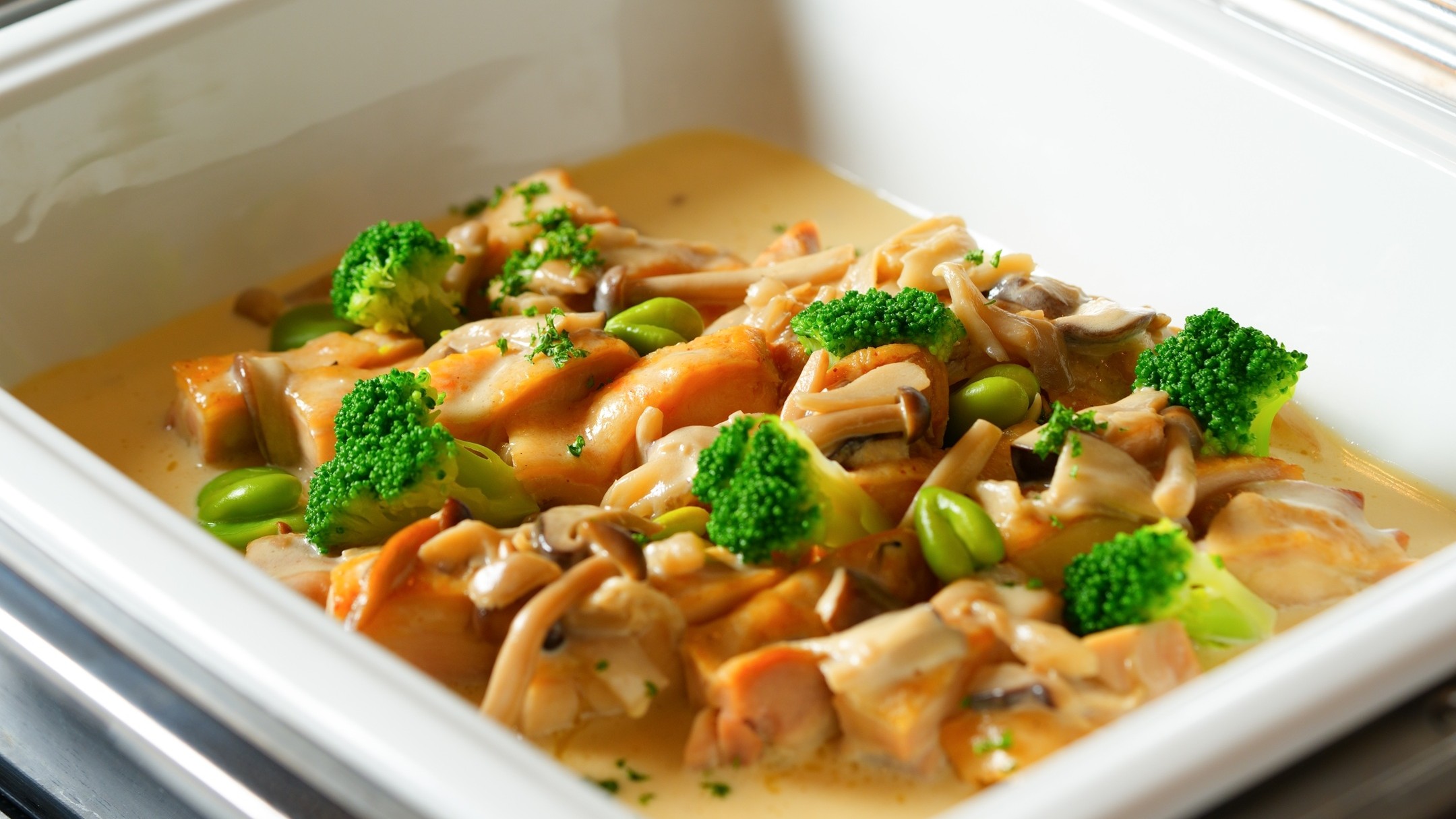 ＜夕食＞バイキング　料理一例