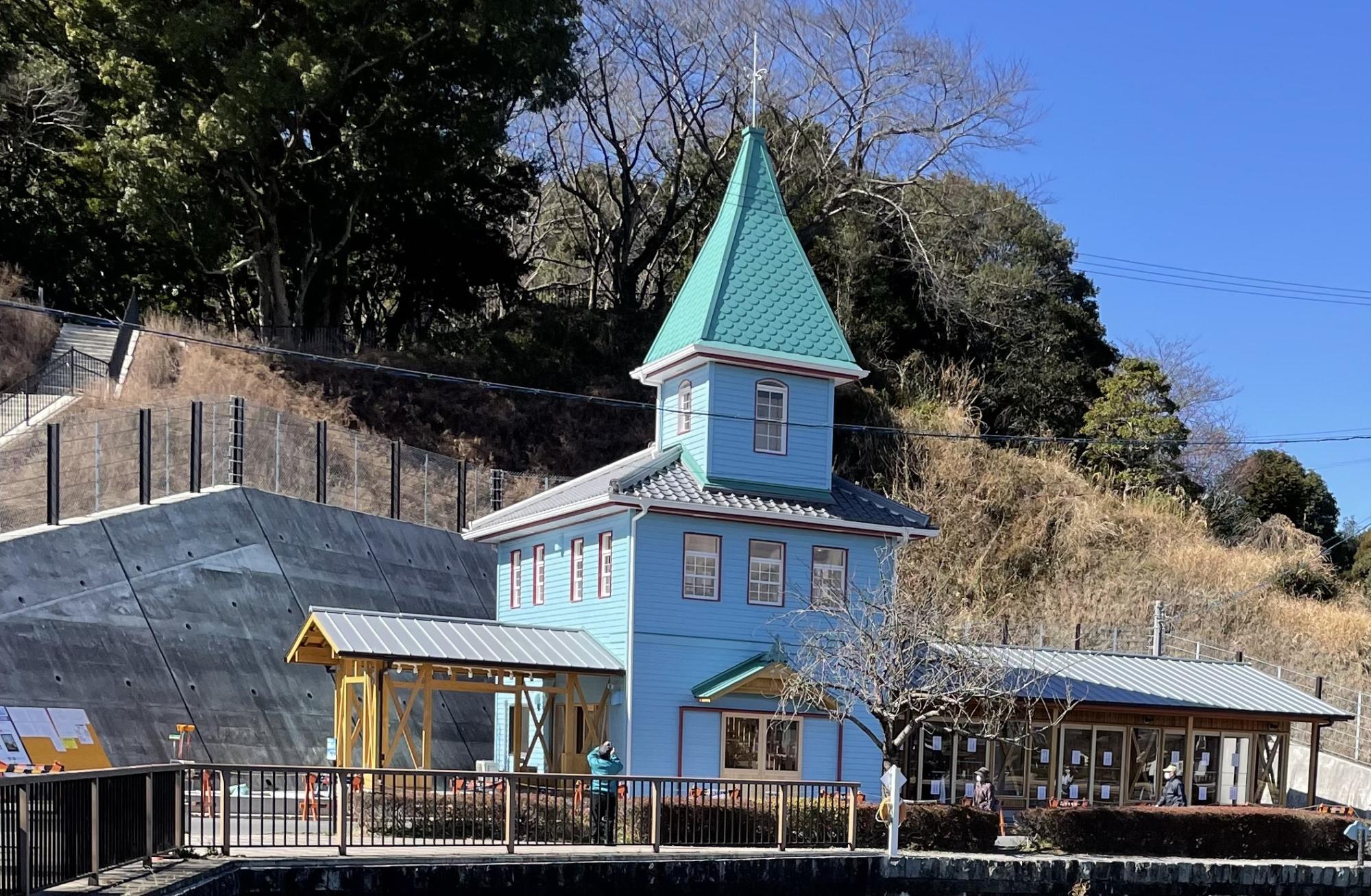 蓮華寺池公園／とんがりぼう