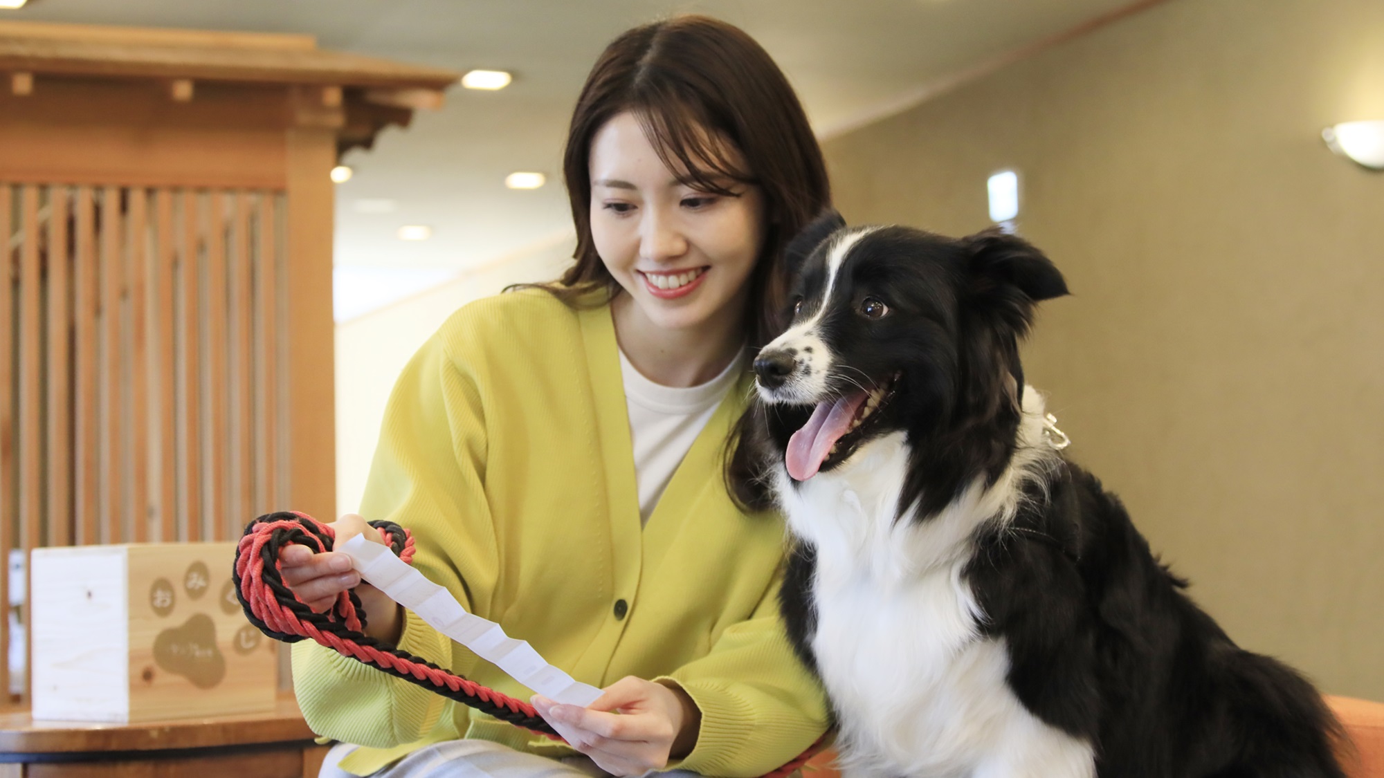 【肉球絵馬・ワンおみくじ】旅の思い出にぜひご利用ください♪（一例）※1回500円