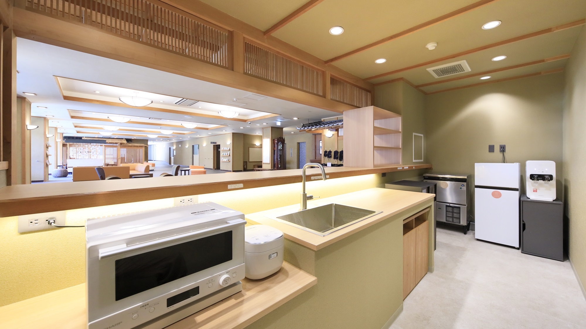 【ドッグキッチン】愛犬用ごはんやおやつの準備の際などお好きな時にご利用いただけます（一例）