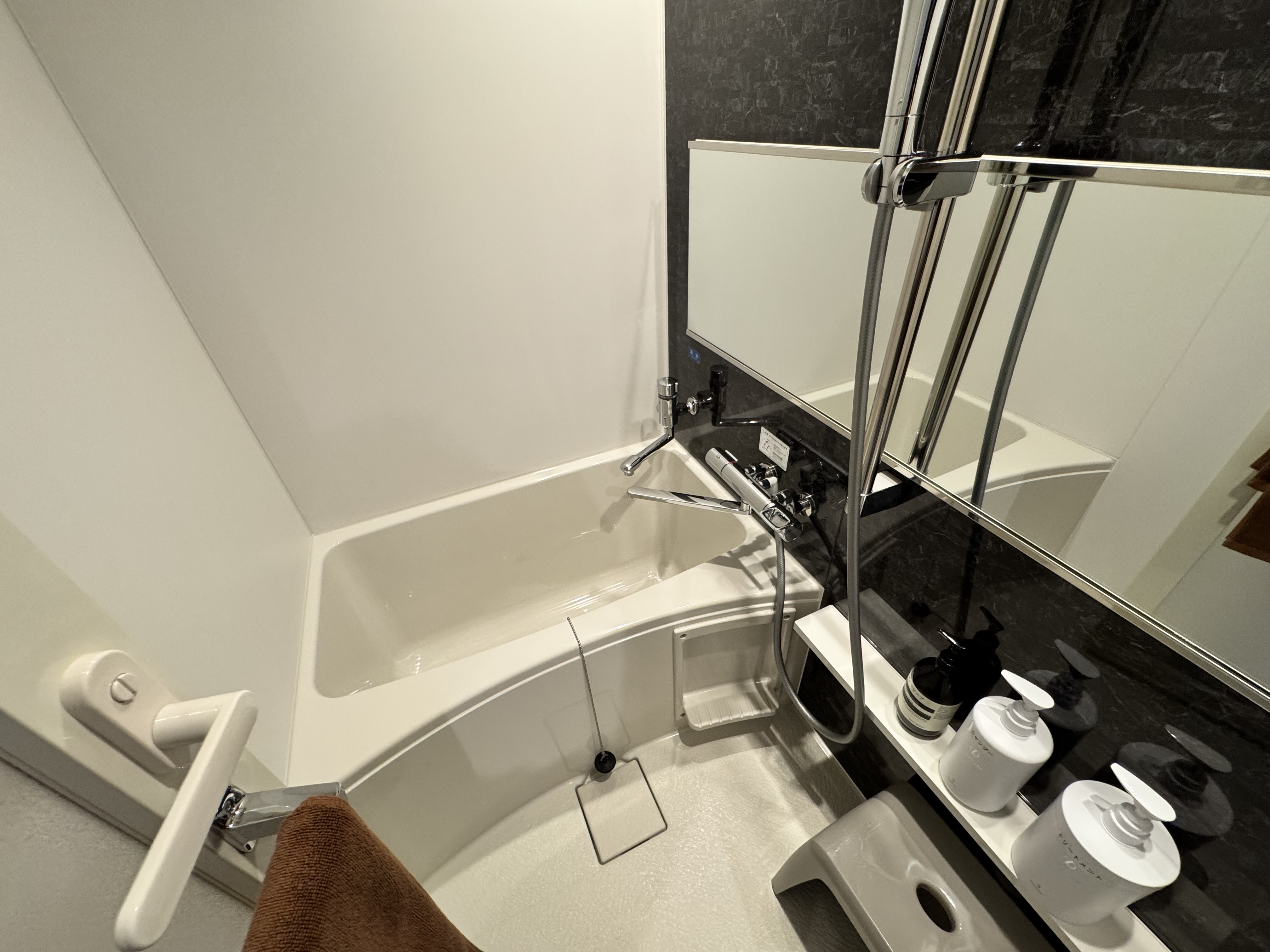 セパレートタイプの浴室