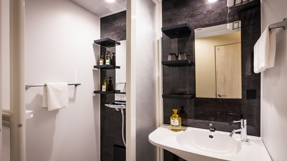 シャワールーム