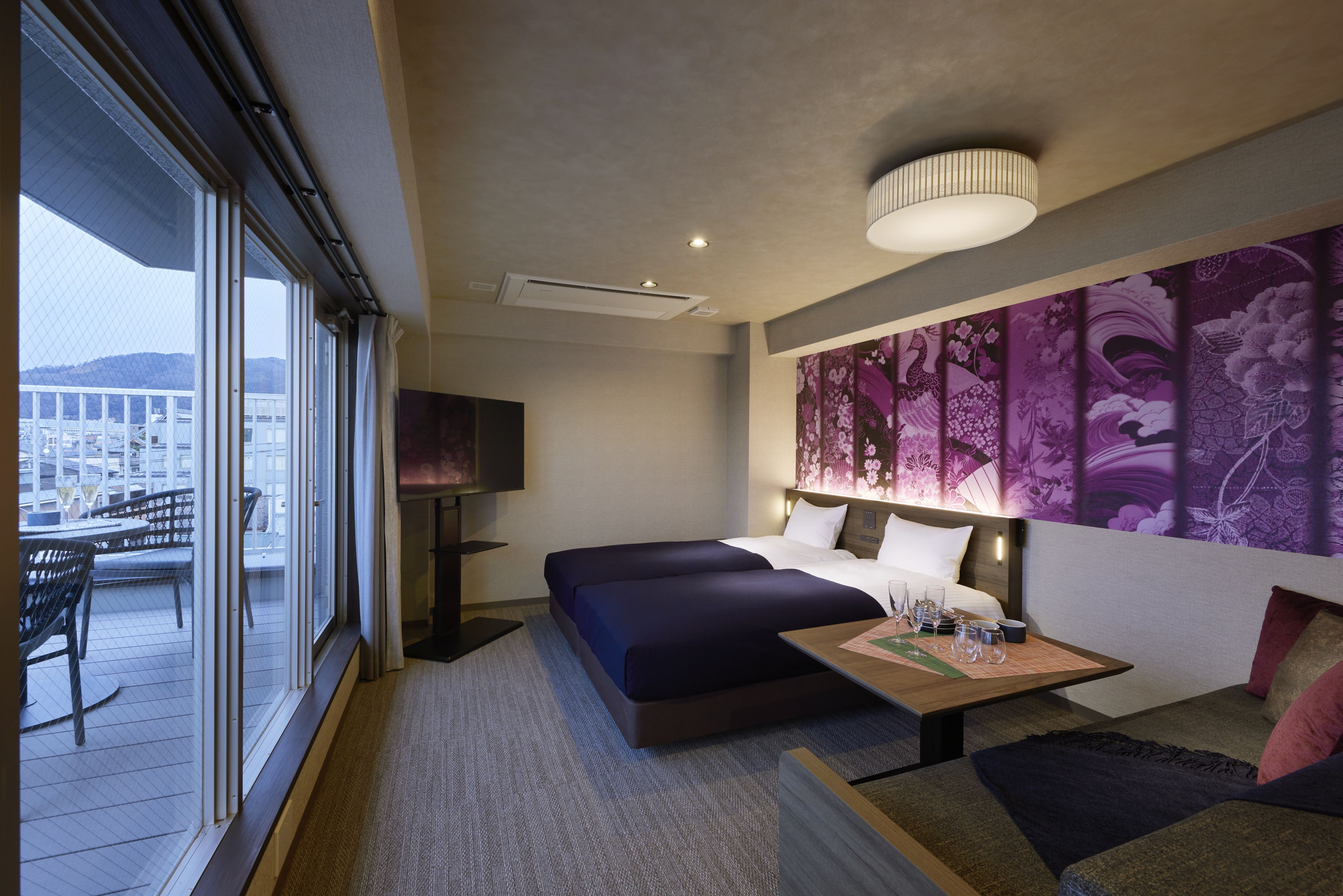 スタンダード3ベッド ルーフバルコニーアクセス