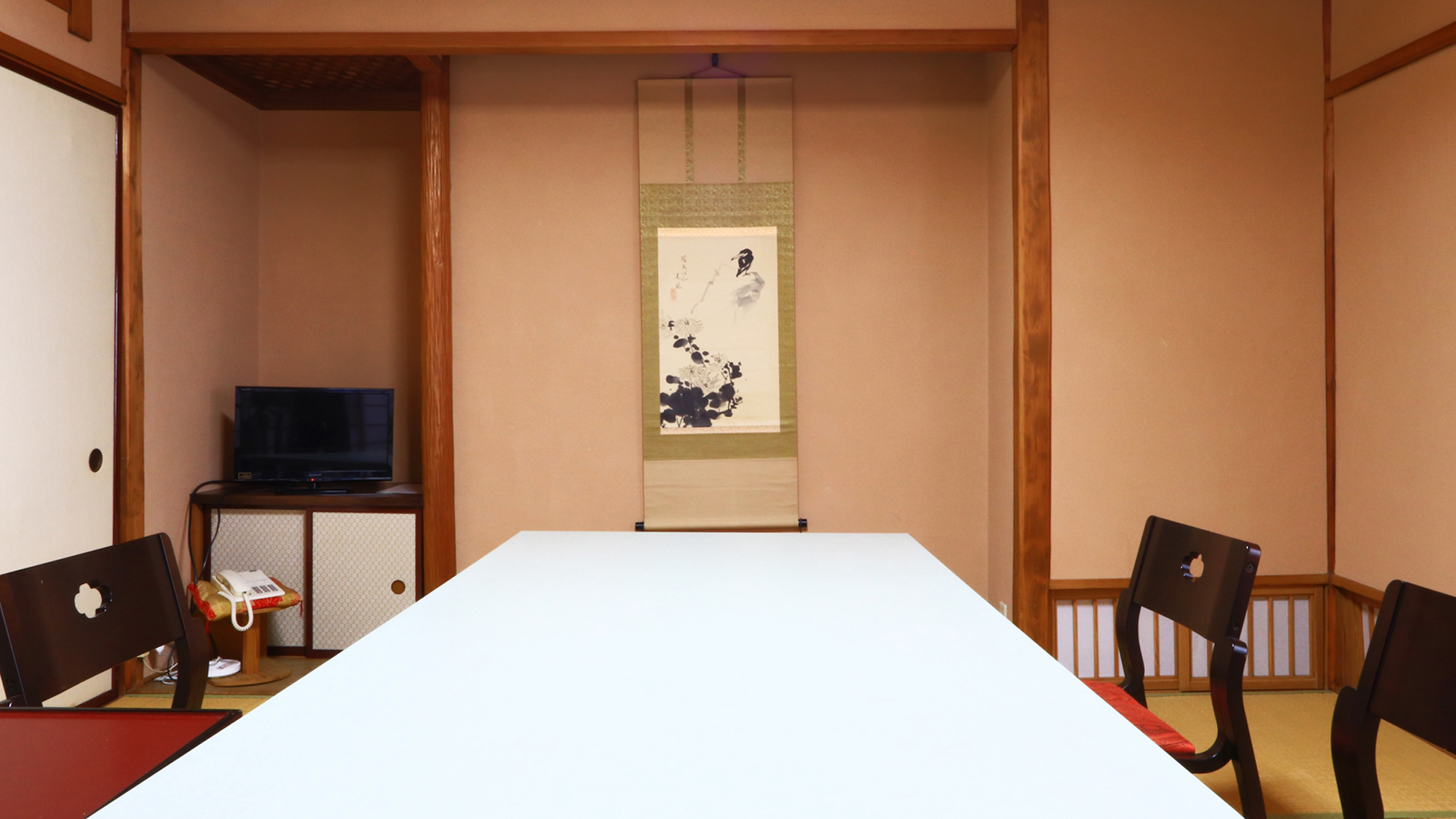 個室食事処◆ 宴会での個室食も可能ですのでご相談ください　