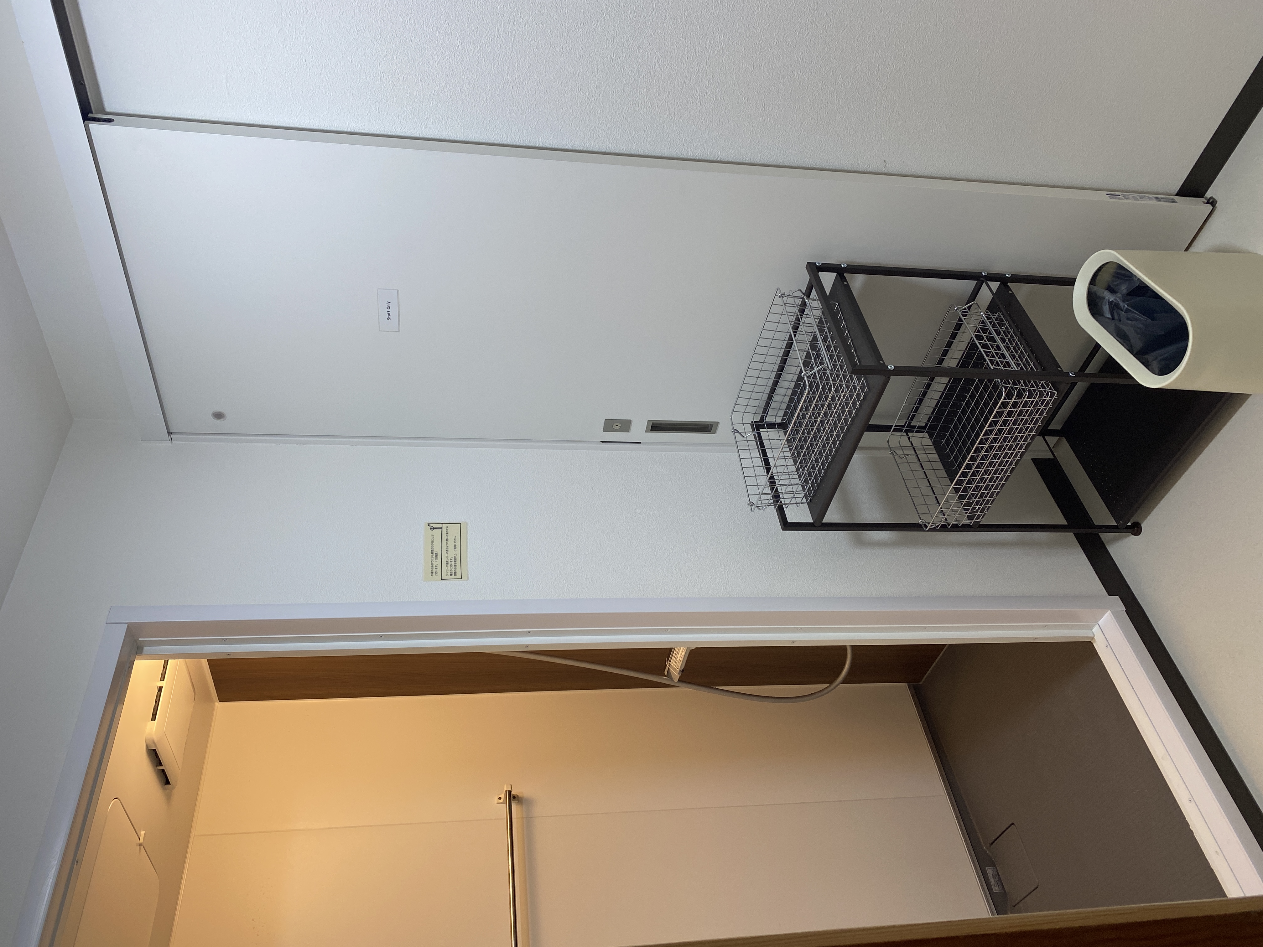 シャワールームも男女別です（写真は男性用）