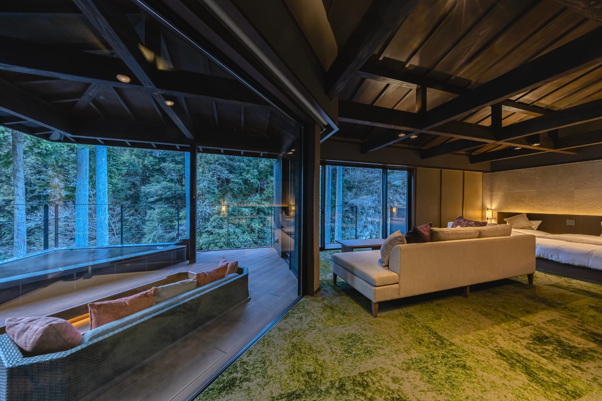 リバーパノラマルーム