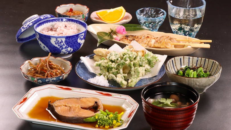 【楽天月末セール】【地酒付き】酒どころ二本松の地酒を堪能♪自家製野菜たっぷり農家のごちそうプラン