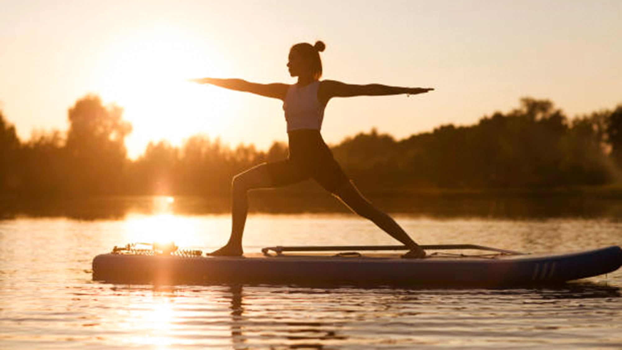 ・【サップヨガ】ヨガとSUPを組み合わせた新感覚のアクティビティです※有料