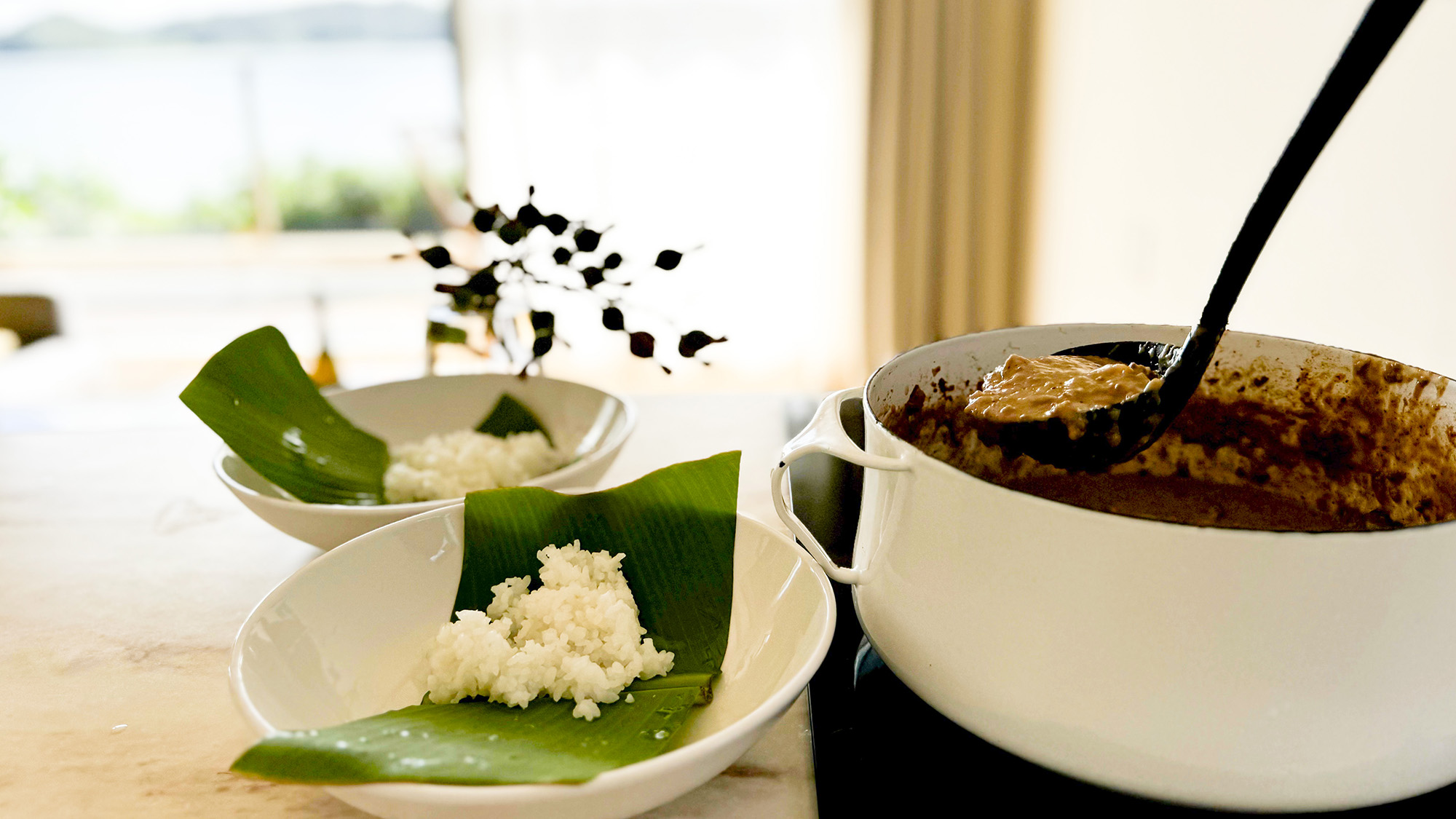 ・【ツインルーム】地元食材を使った自炊料理もお楽しみいただけます