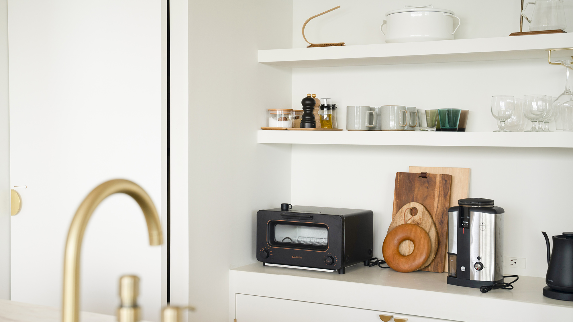 ・【ツインルーム】BALUMUDAのトースターやケトルなどのおしゃれ調理家電は女性に人気