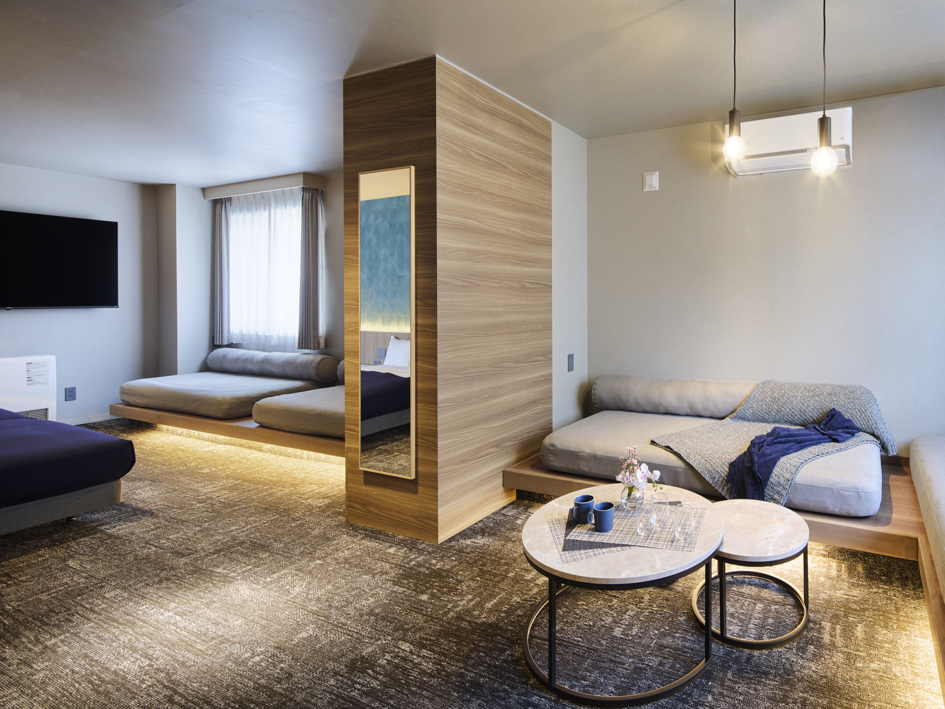 デラックス ジュニア スイート6ベッド