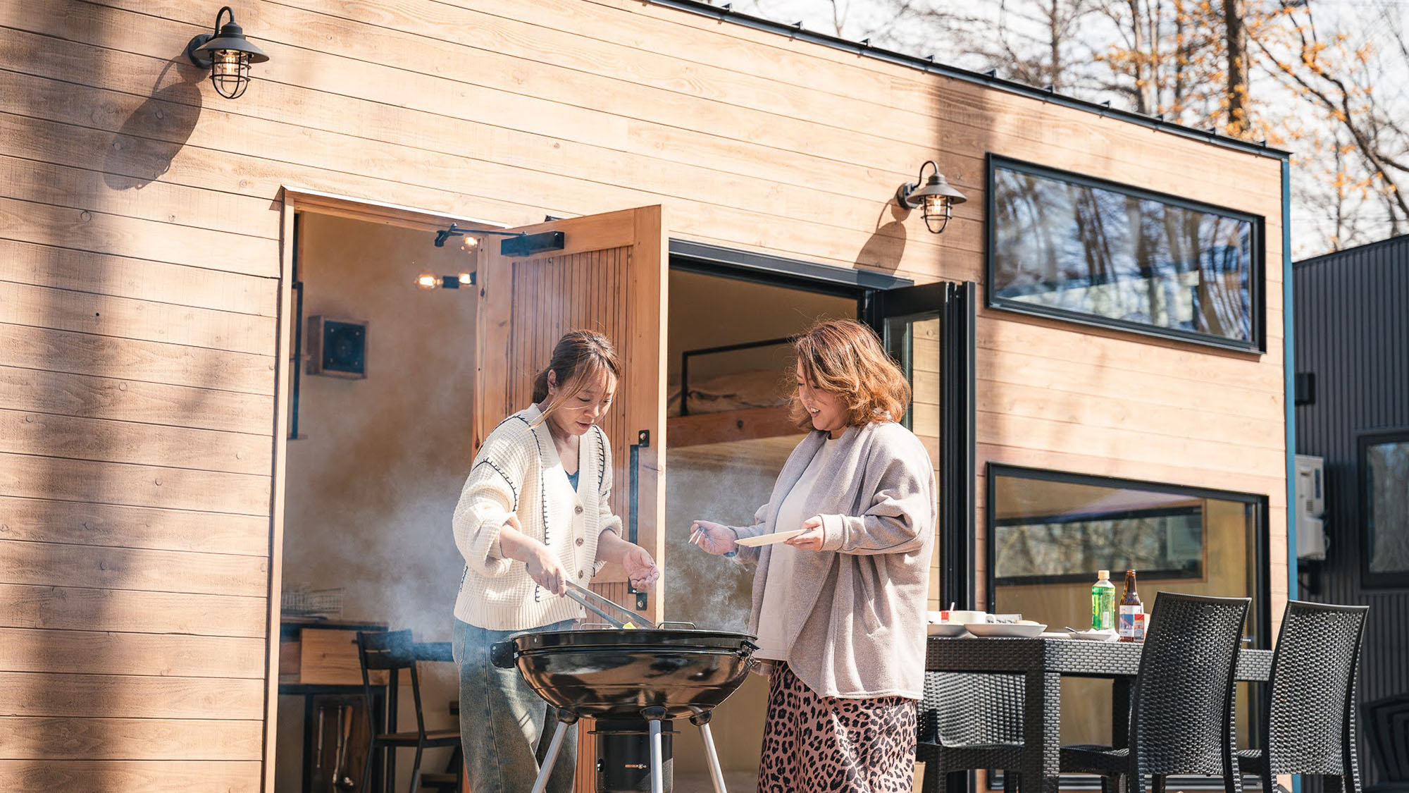 ・【BBQ】簡単に本格的なBBQやグリル料理を楽しめる、機能性に優れたコンロをご用意しています