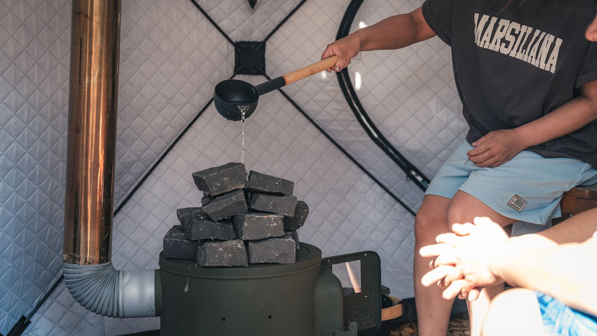 ・【サウナ】ととのいに欠かせないロウリュもお楽しみいただけますので、ご自由にサウナをご満喫ください