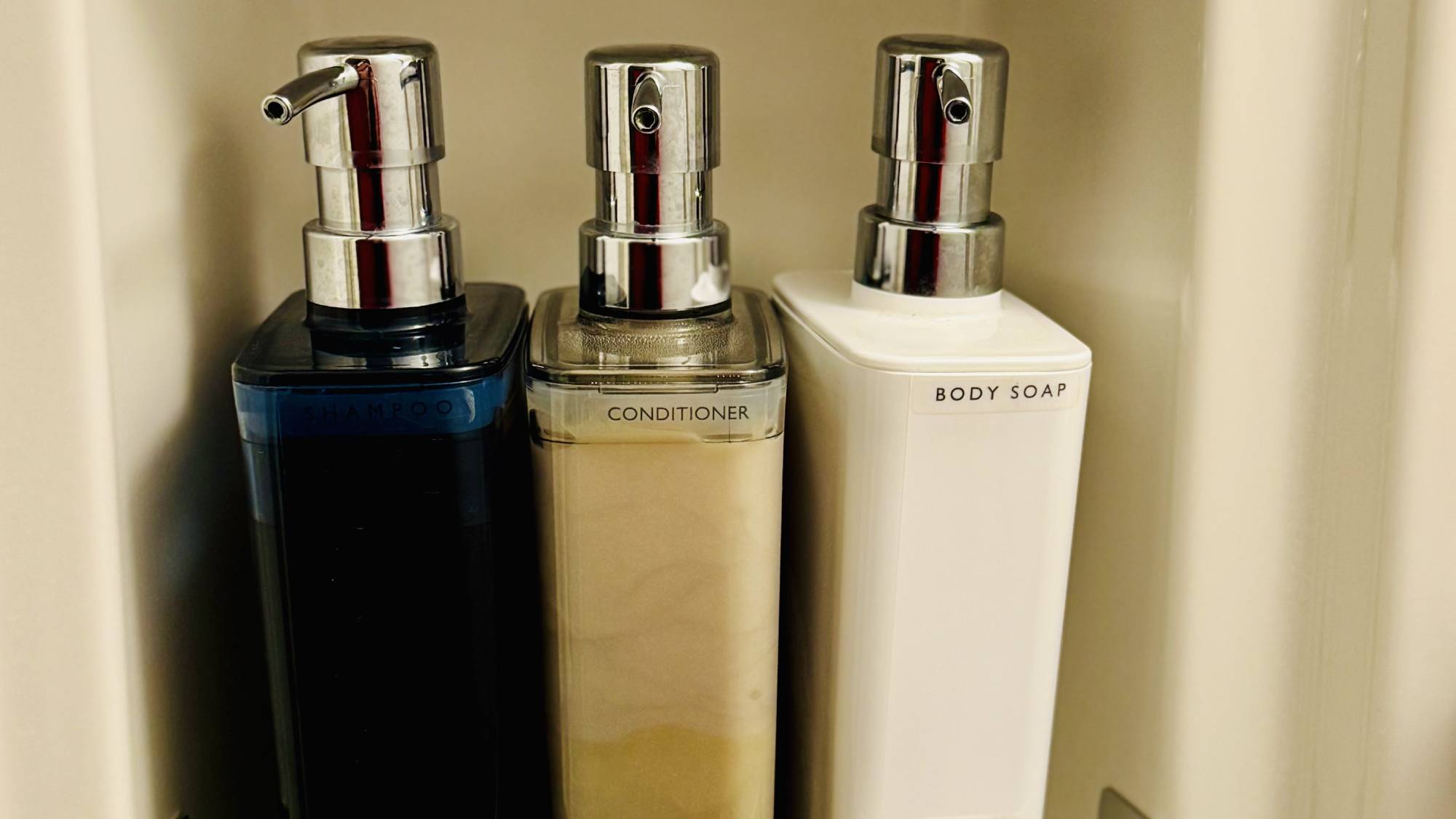 ・【バスアメニティ】シャンプー、コンディショナー、ボディソープをご用意しています