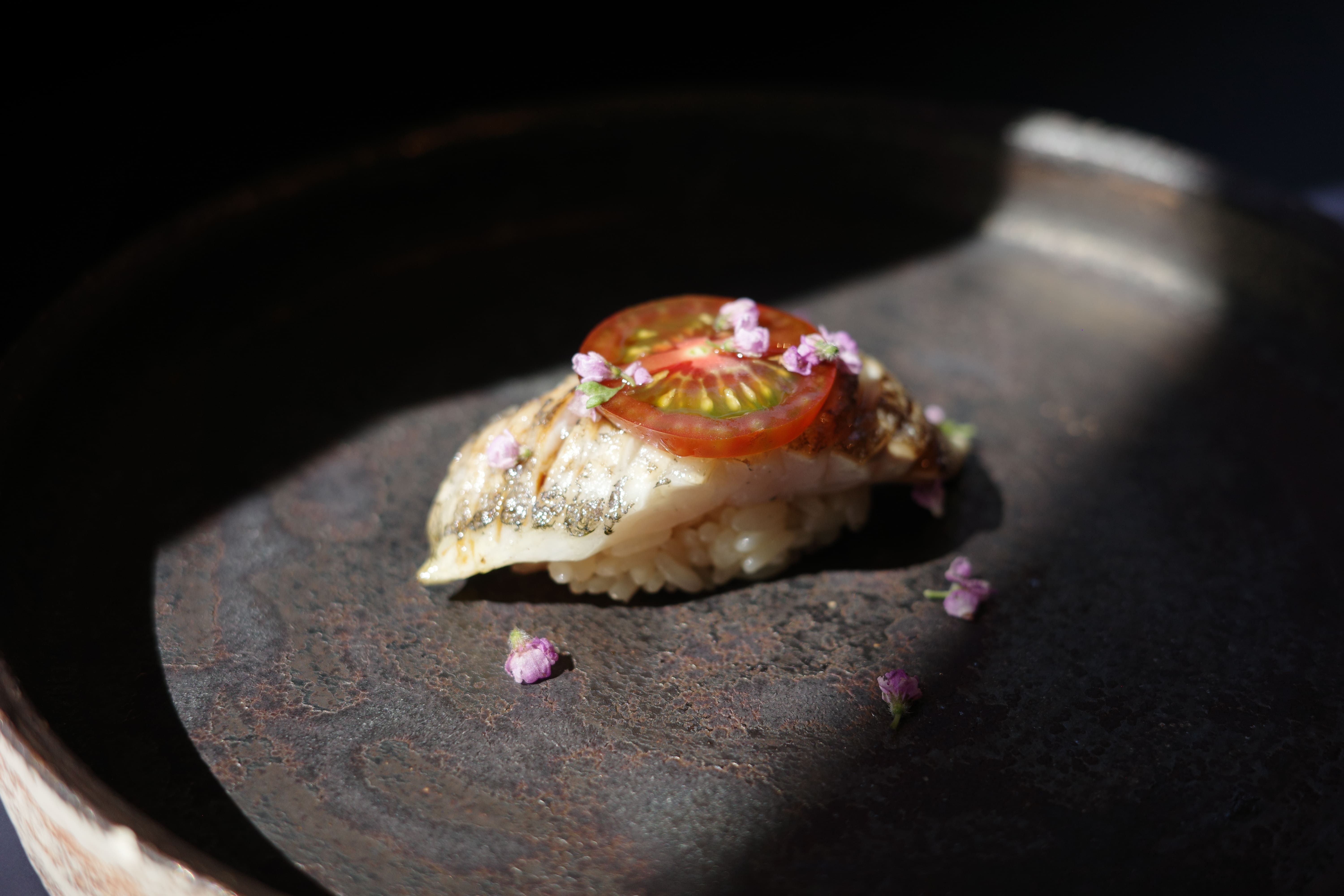 併設の鮨レストラン&nbsp;WADATSUMIのお料理