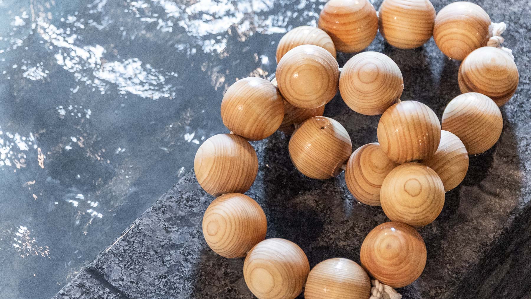 ひのきボールで森林浴のようなリラックス効果♪