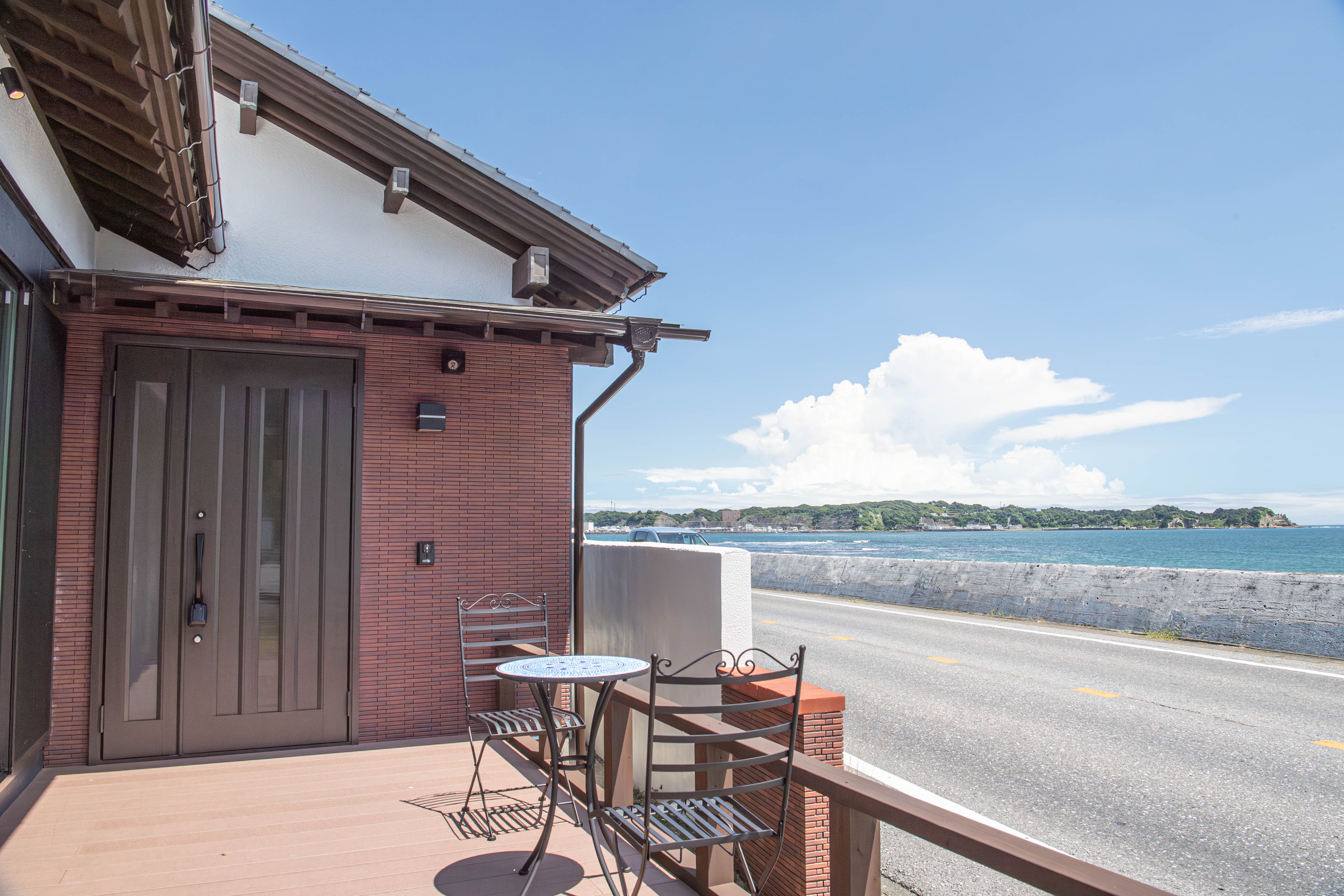 Ｏｃｅａｎ　Ｆｒｏｎｔ　やどかり