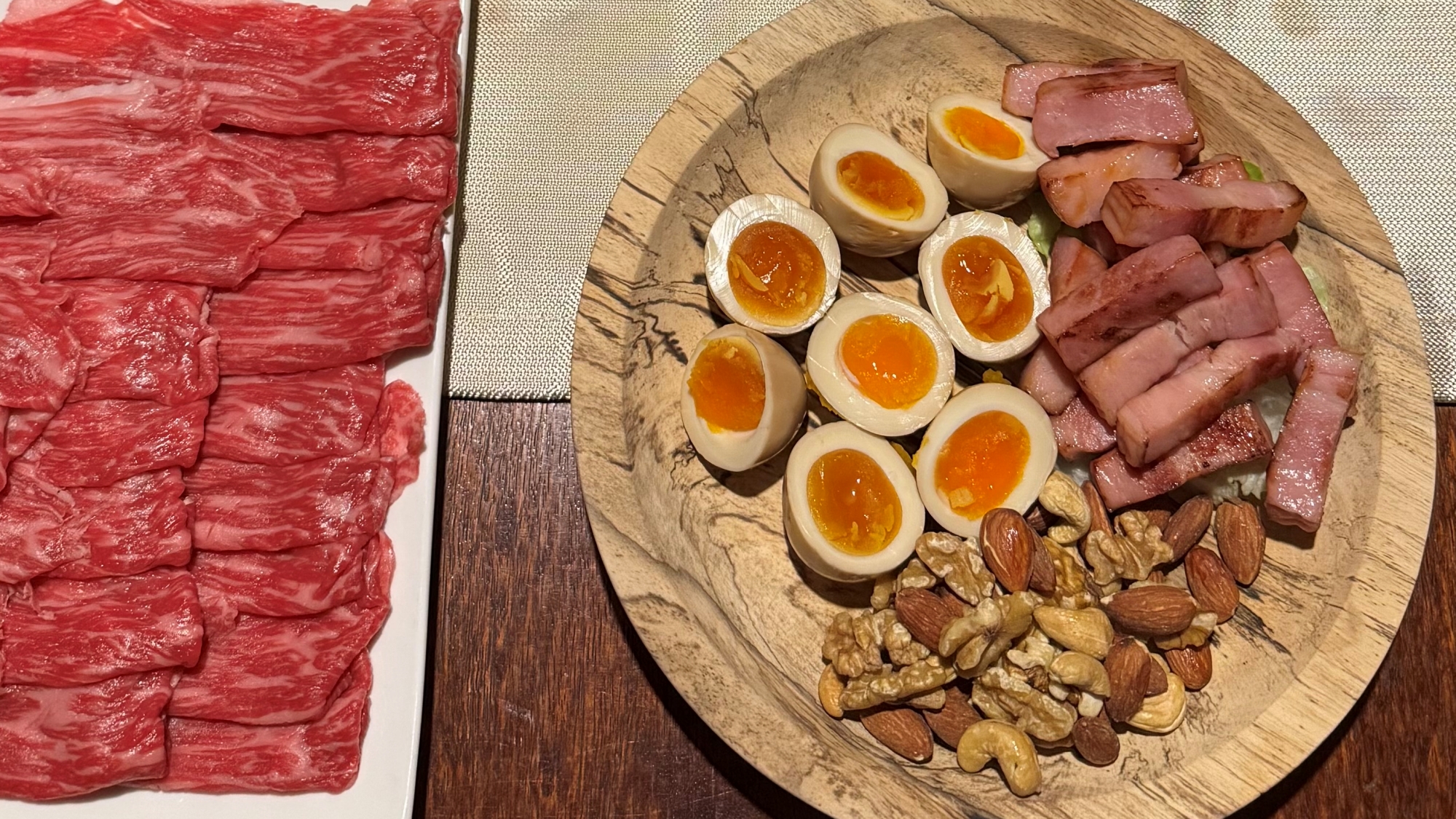 ＊夕食燻製（一例）体験づくしプランで作った燻製（ナッツ・ベーコン・玉子）は夕食のおかずにもなります