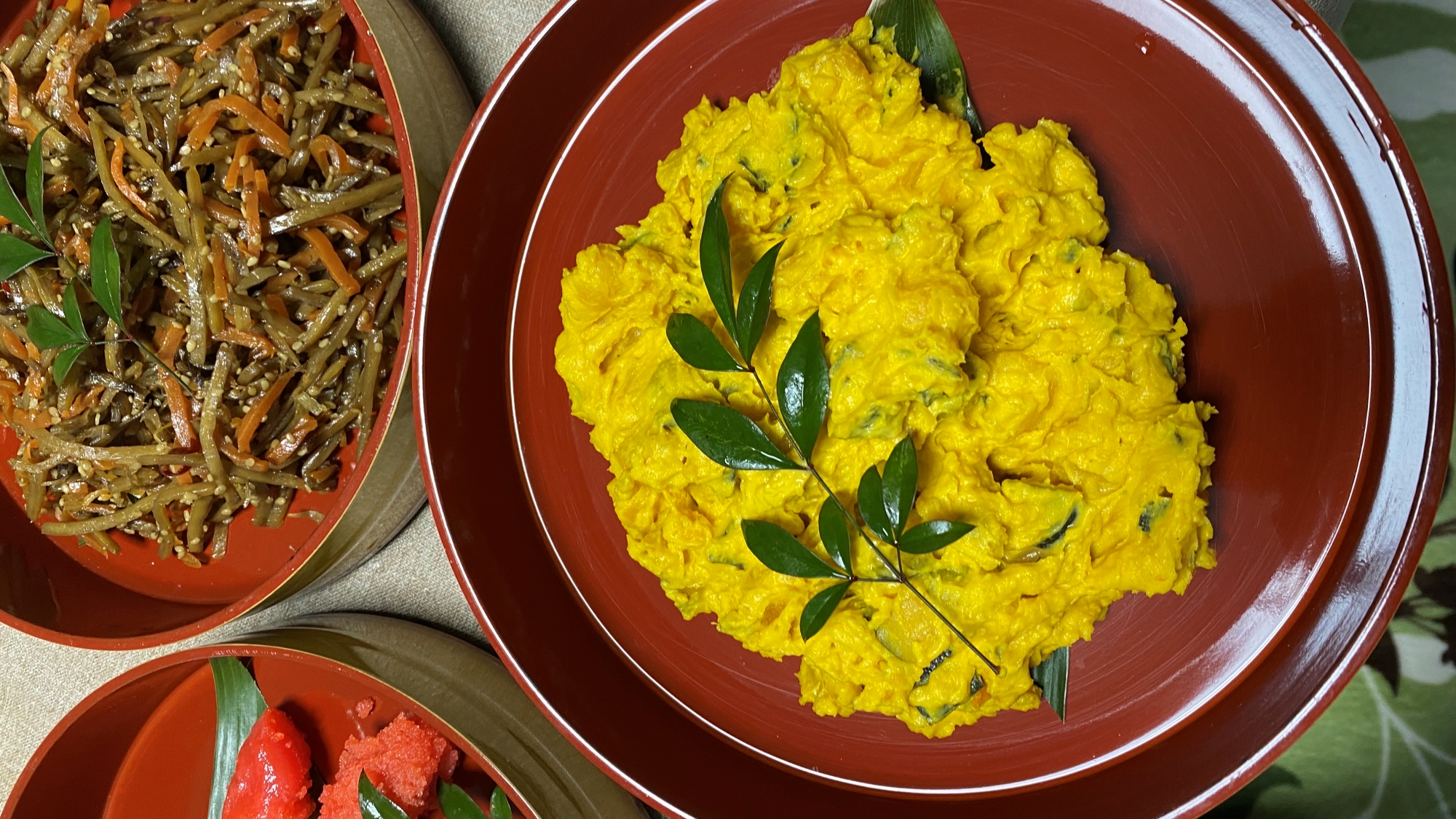 ＊朝食（一例）おかずは前夜にお重に入れ、冷蔵庫にご用意しております