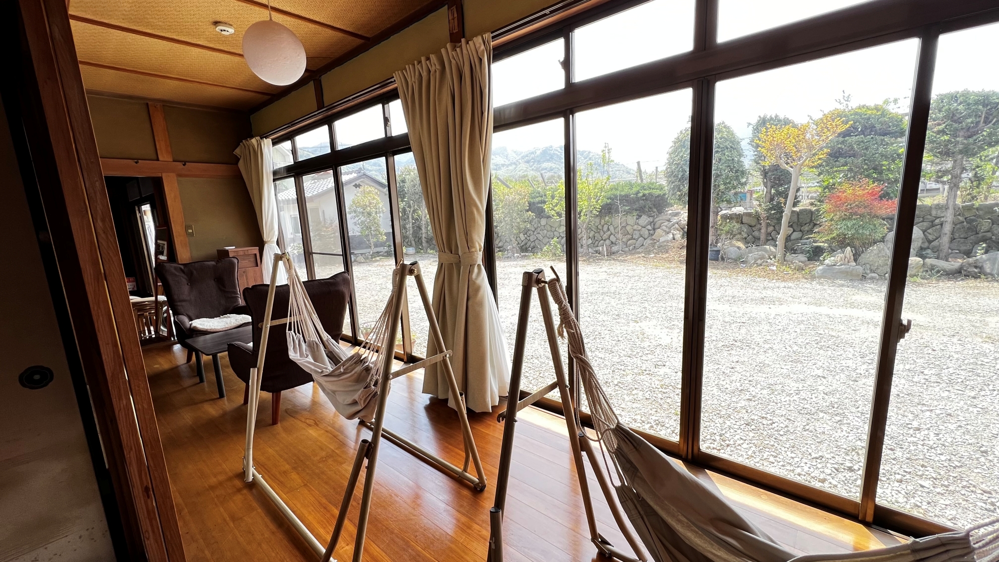 ＊【桃源の家】部屋（一例）ハンモックに揺られながら本を読んだりお昼寝したり、リラックスして過ごせます